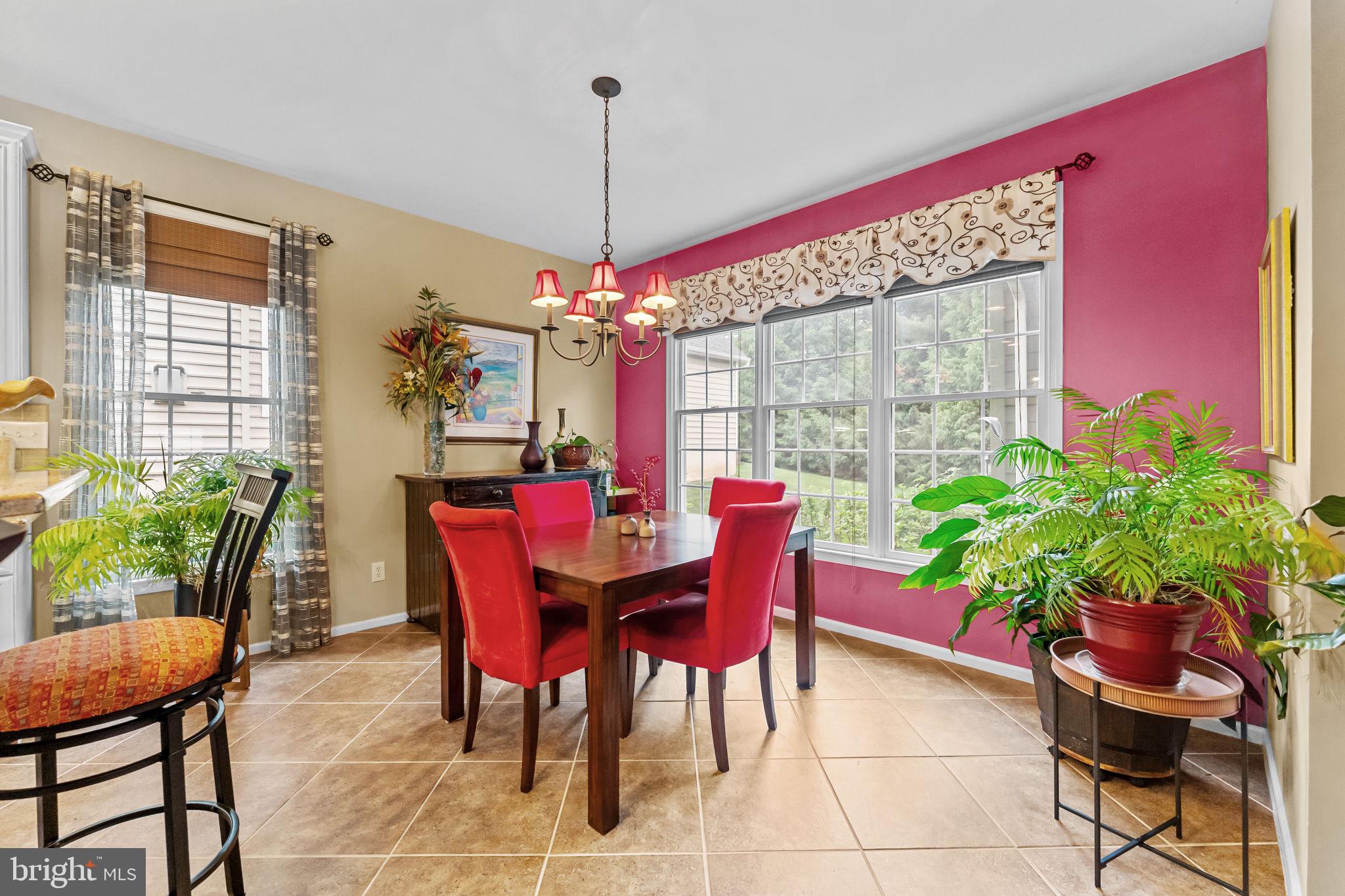 NEW BRITAIN WALK - Residential
