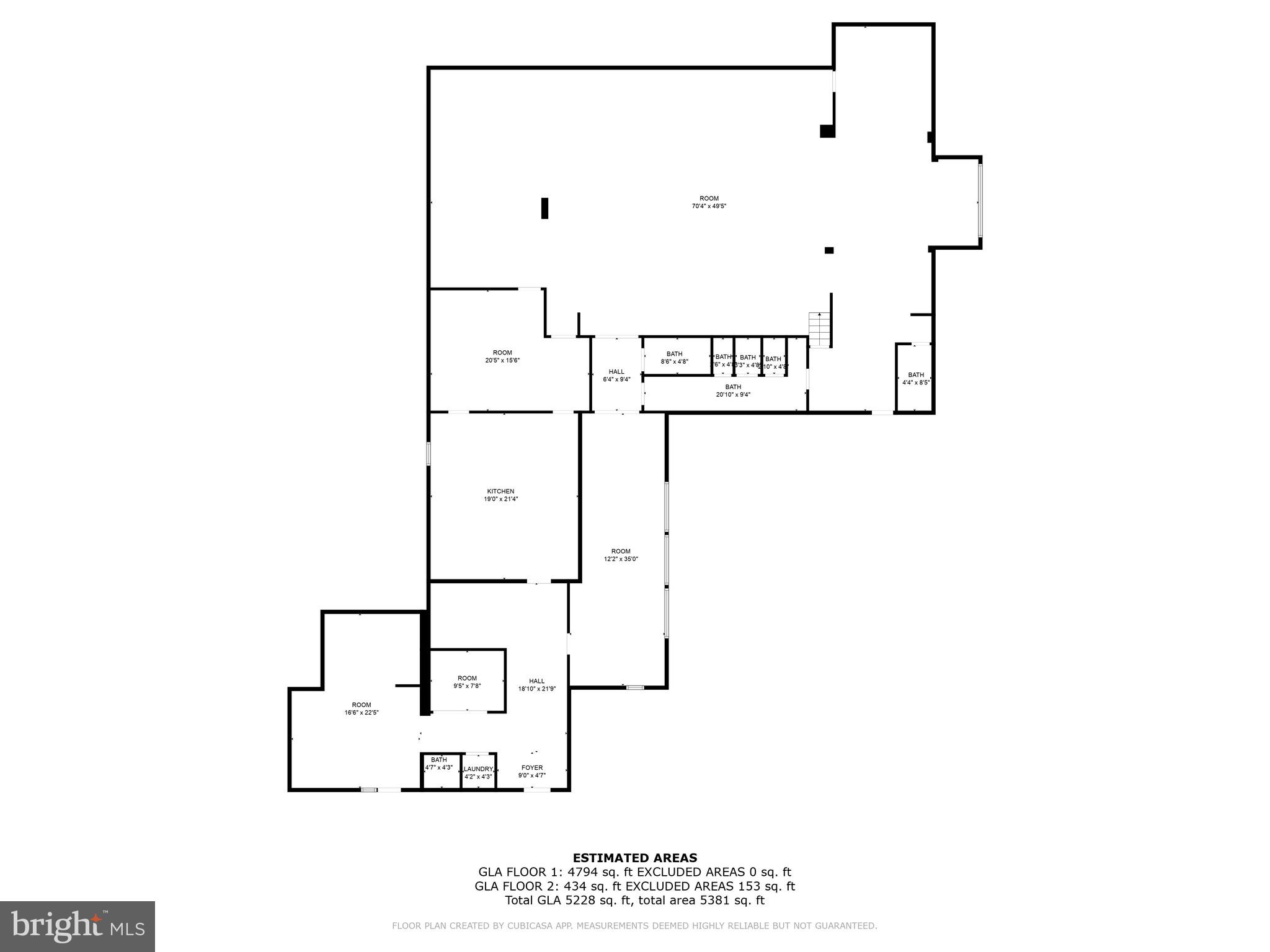 Main image without alt text