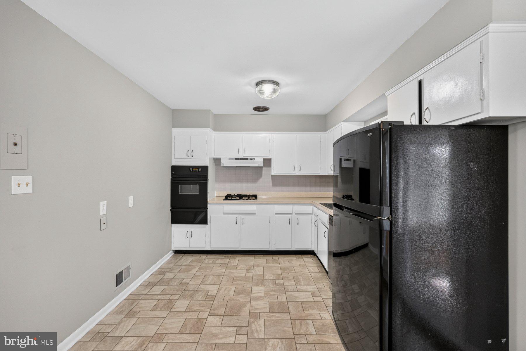 CONN AVE HILLS - Residential