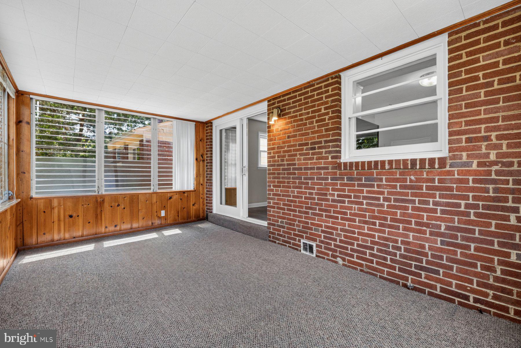 CONN AVE HILLS - Residential