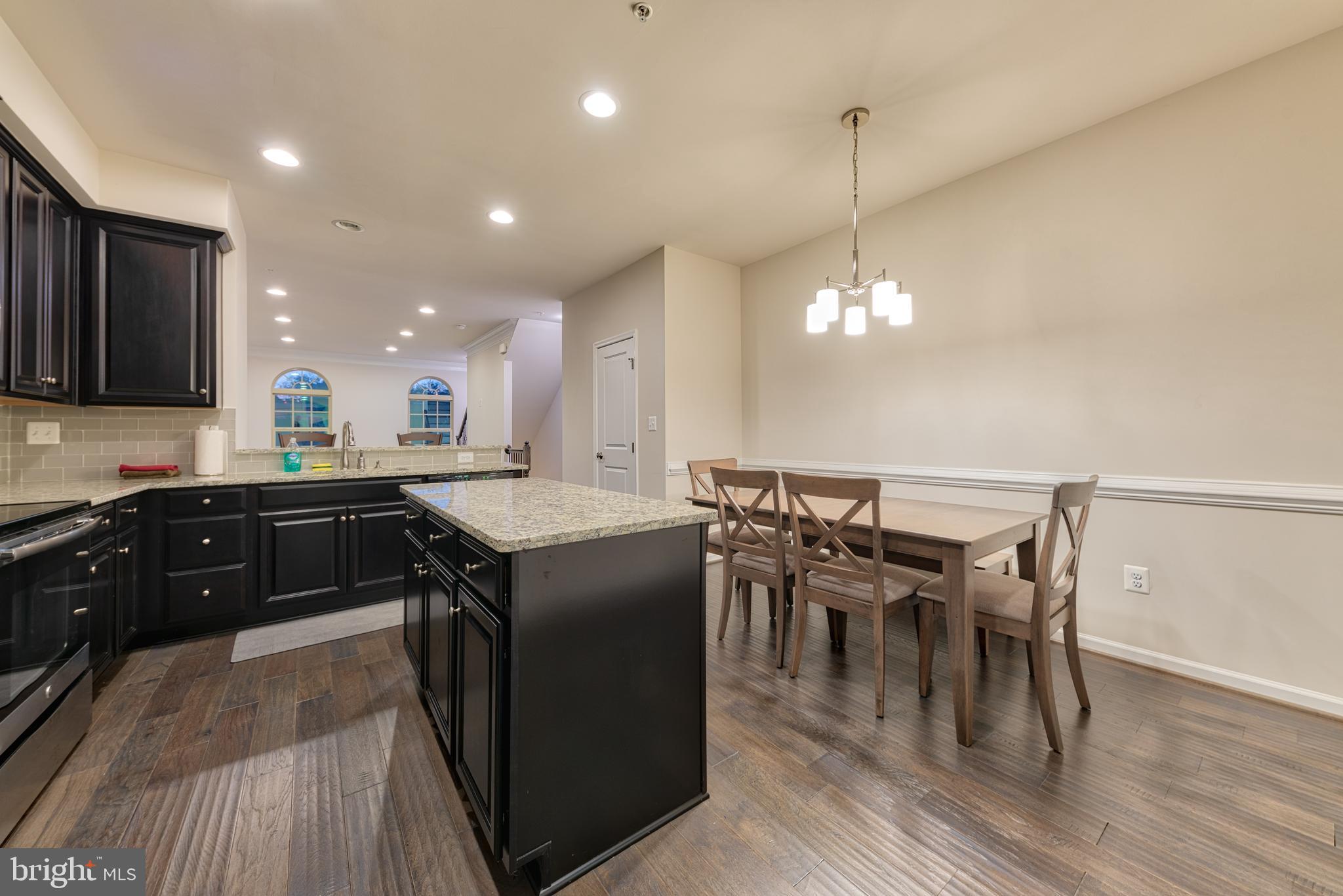 OLDHAM CROSSING - Residential