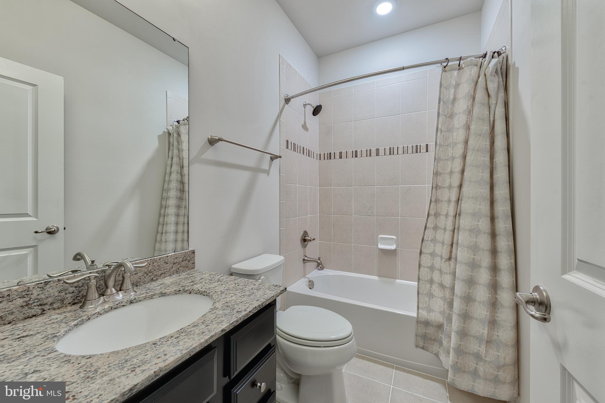 OLDHAM CROSSING - Residential