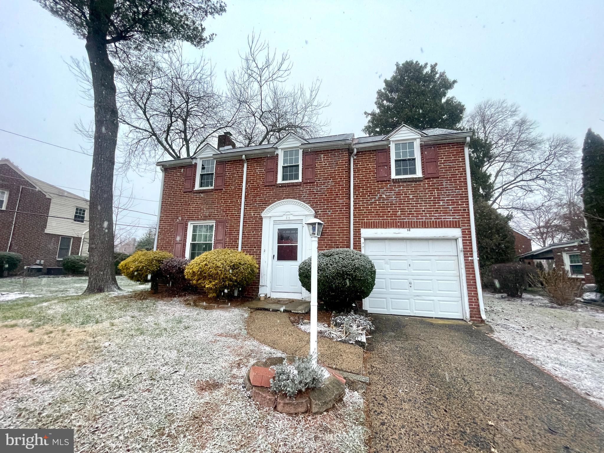 VALLEY VIEW - Residential Lease