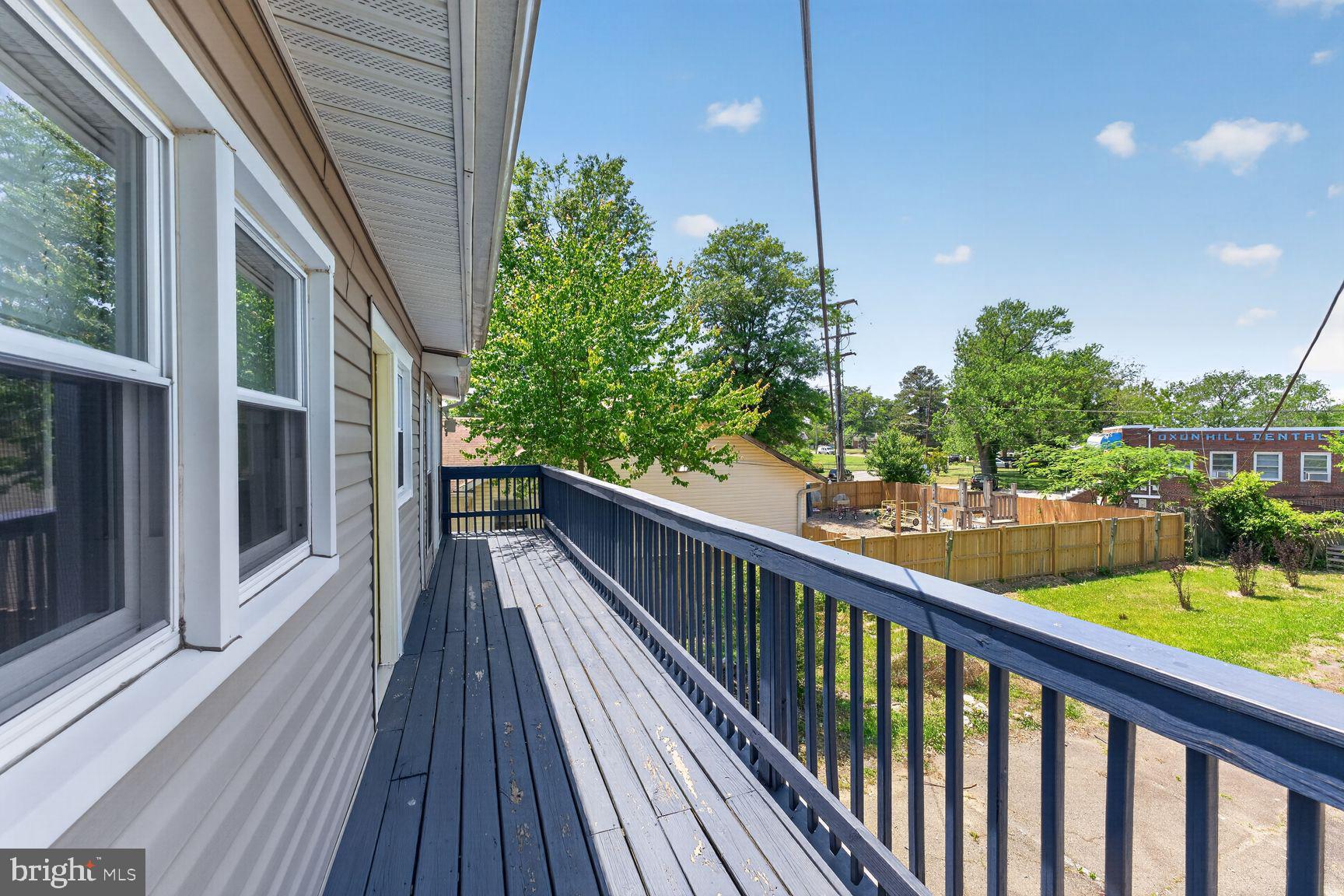 LIVINGSTON PARK - Residential