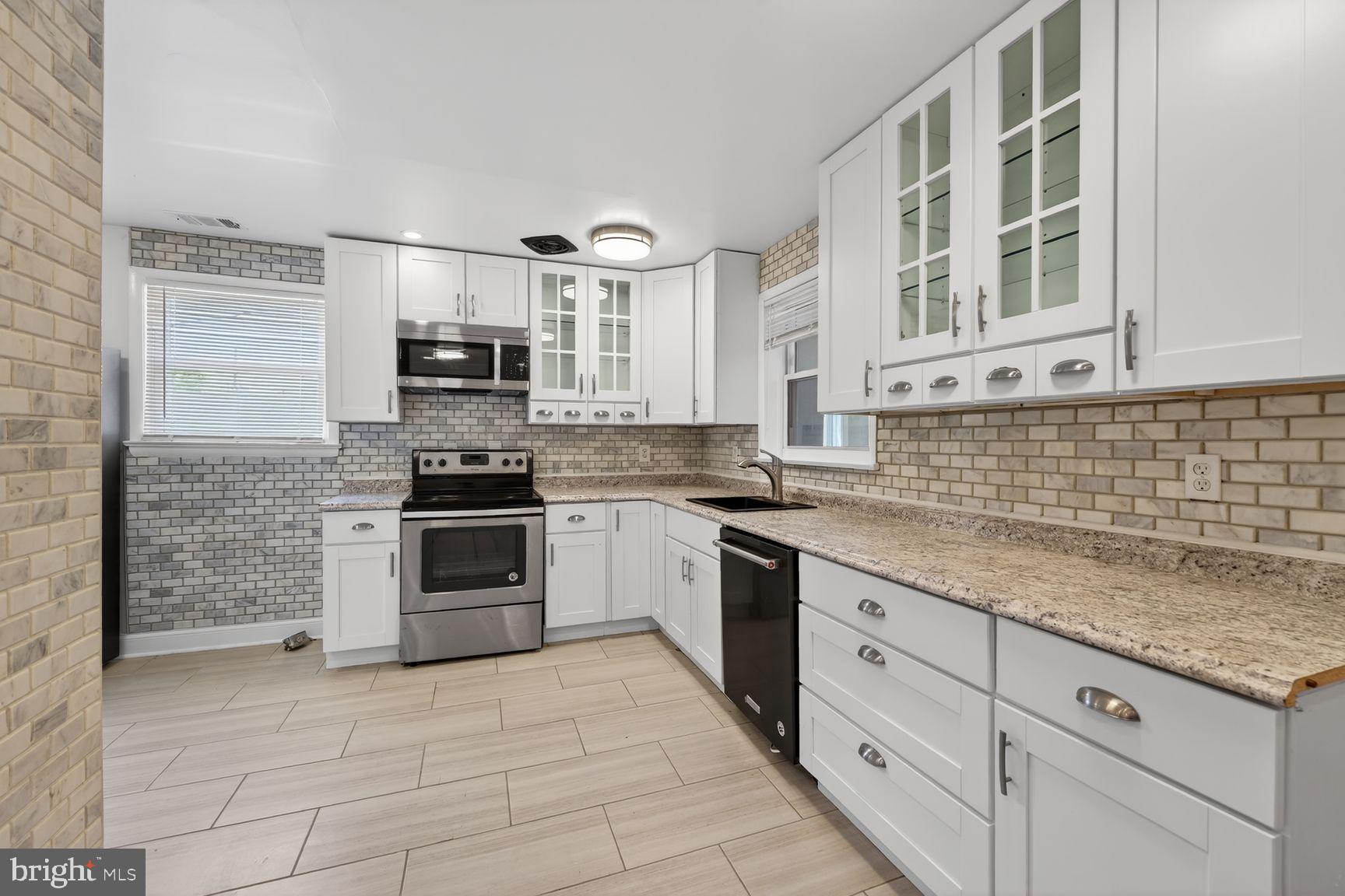 LIVINGSTON PARK - Residential