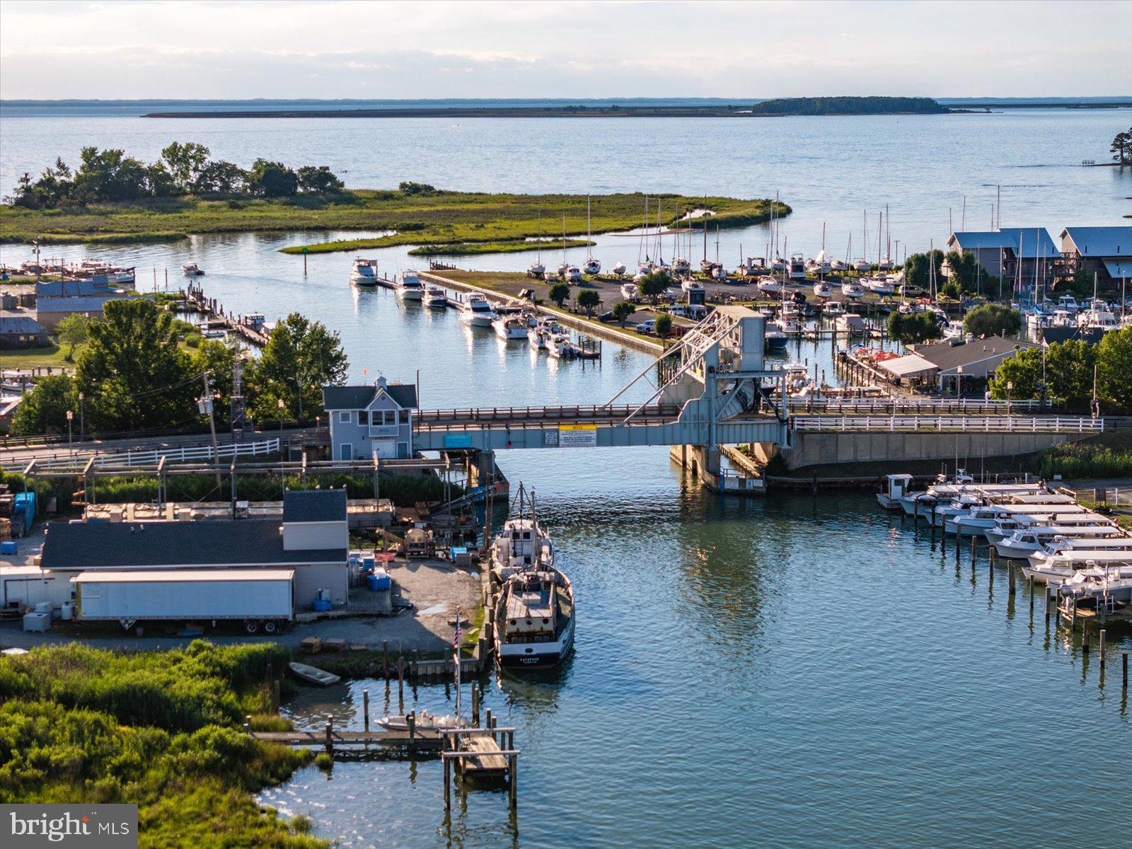 TILGHMAN ISLAND - Residential