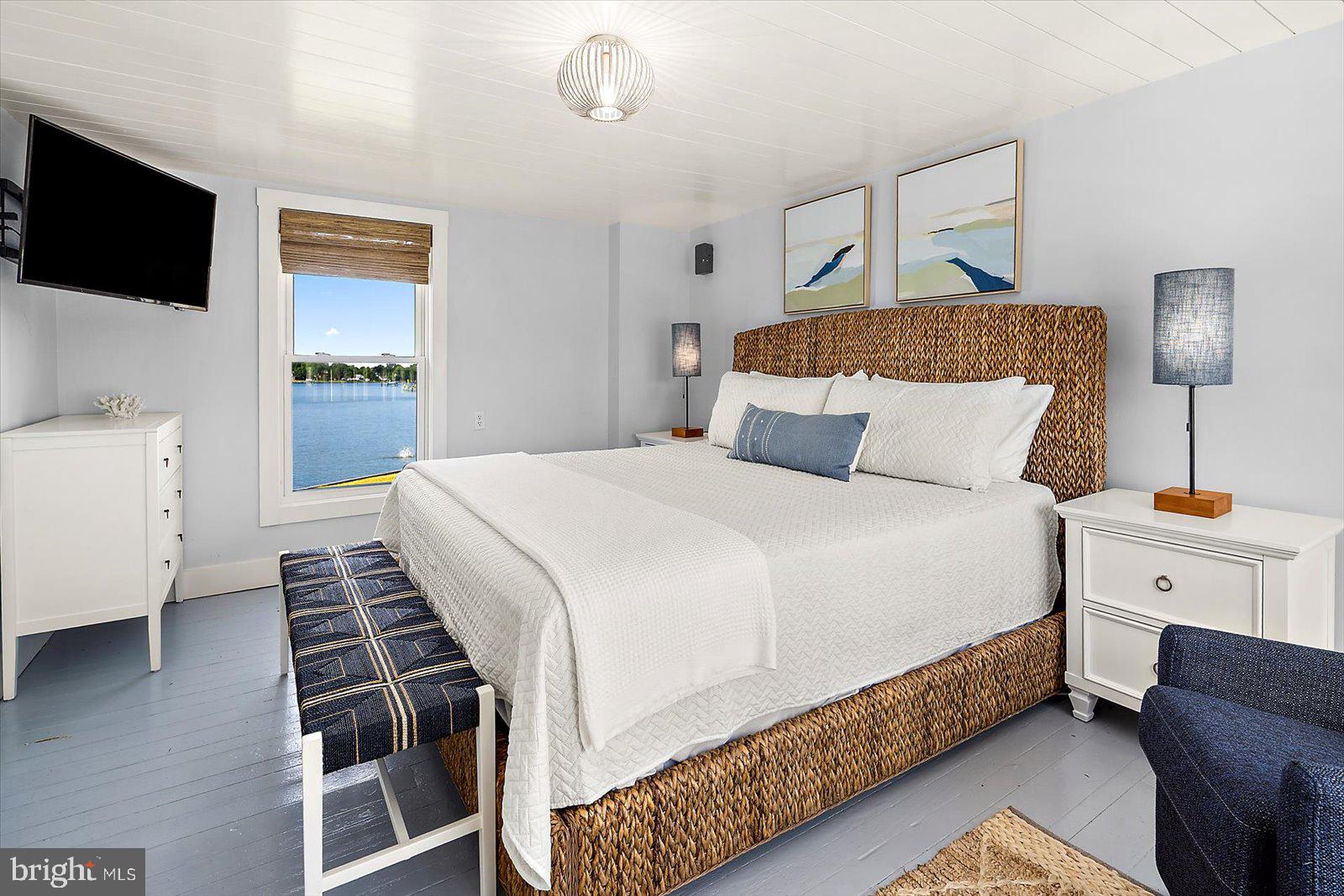 TILGHMAN ISLAND - Residential