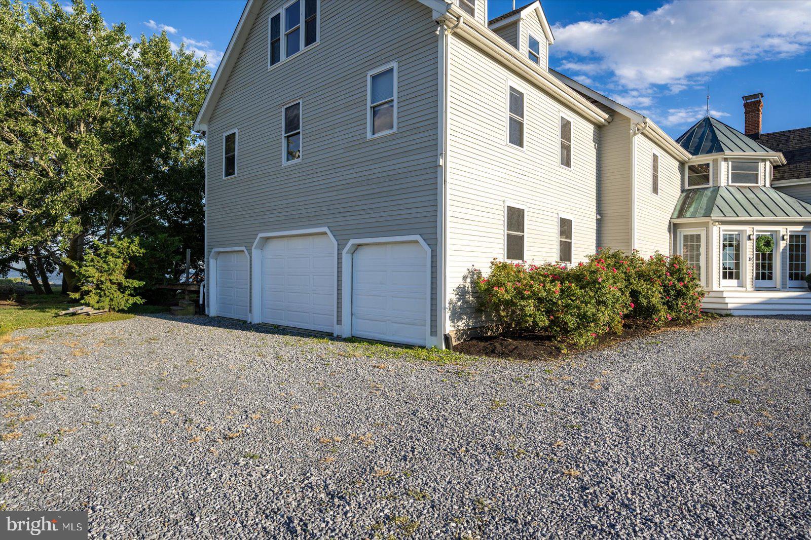 TILGHMAN ISLAND - Residential