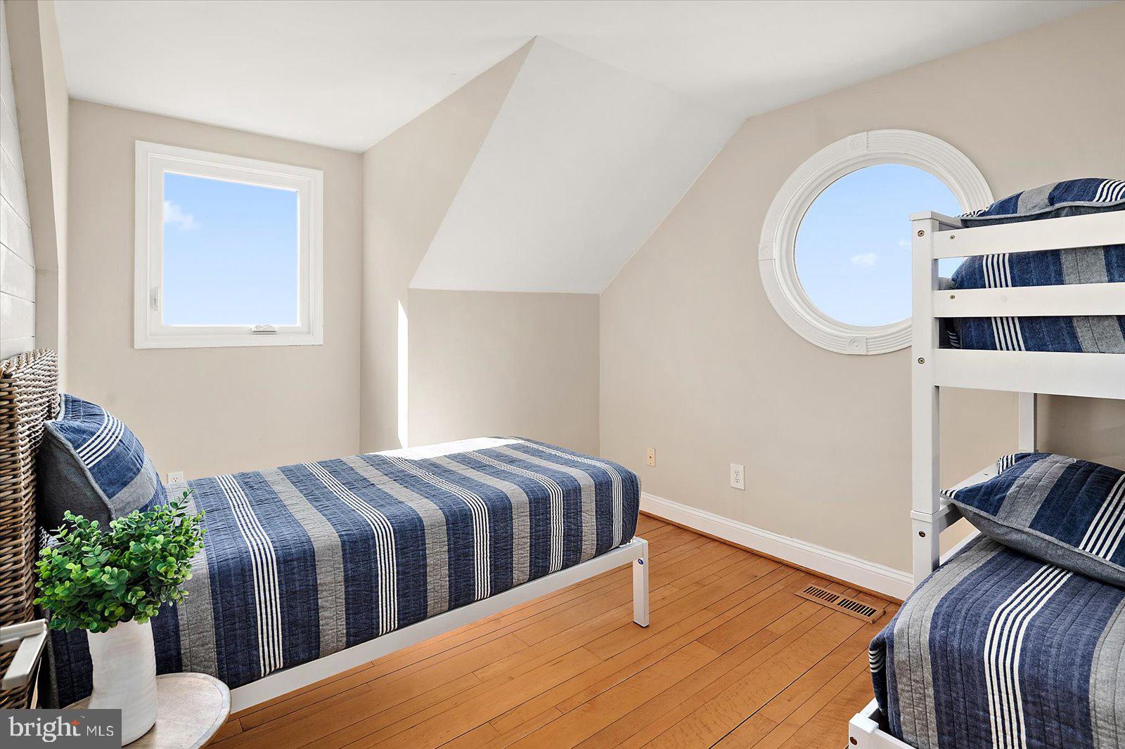 TILGHMAN ISLAND - Residential