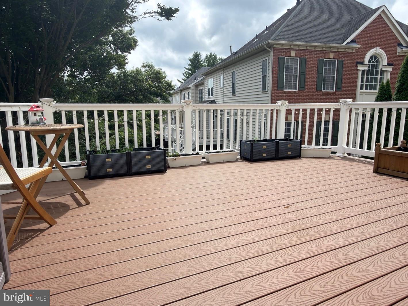 QUINCE ORCHARD PARK - Residential