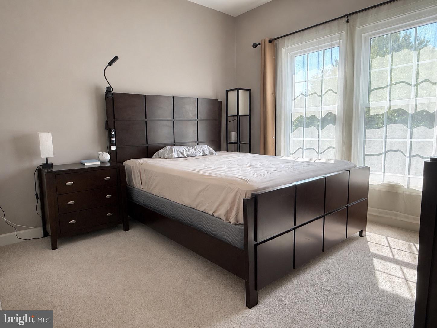 QUINCE ORCHARD PARK - Residential