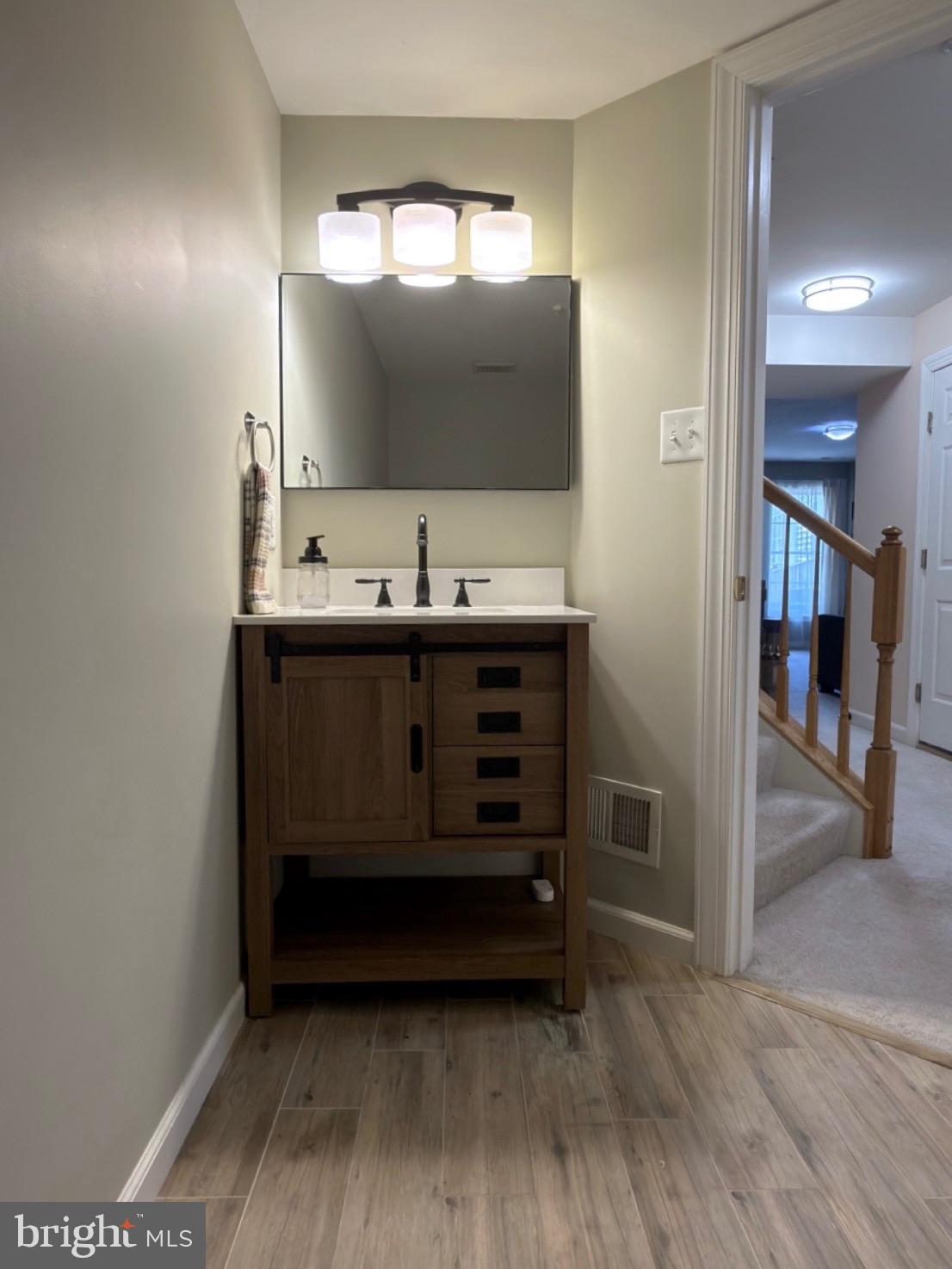 QUINCE ORCHARD PARK - Residential