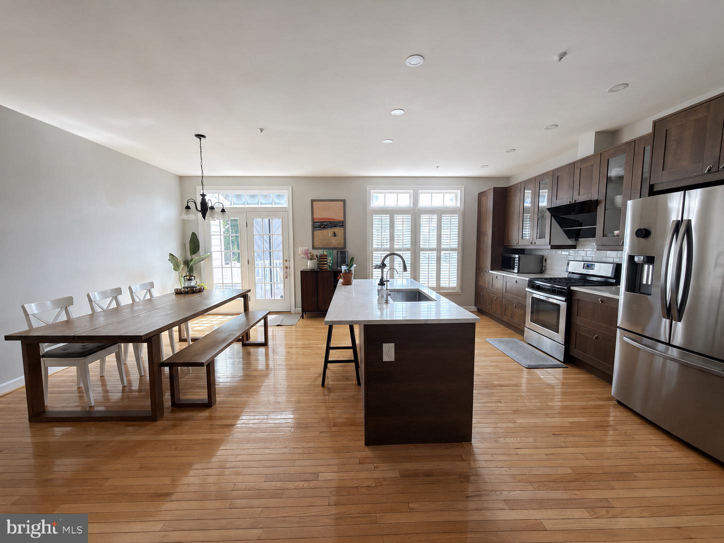 QUINCE ORCHARD PARK - Residential