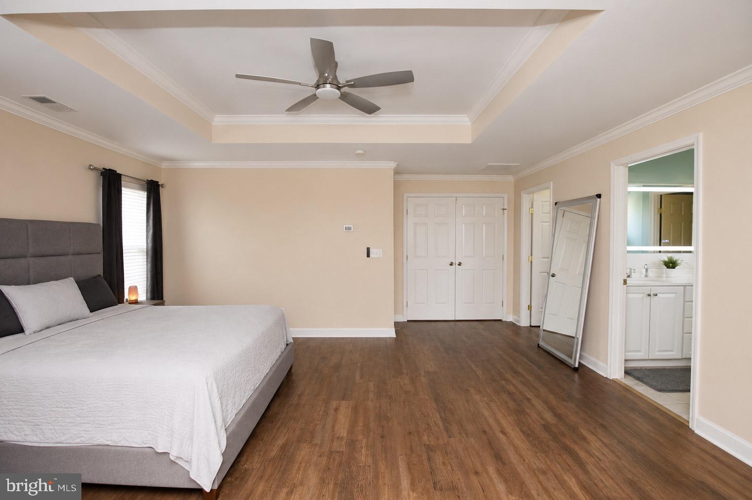 LOCUST HILL - Residential