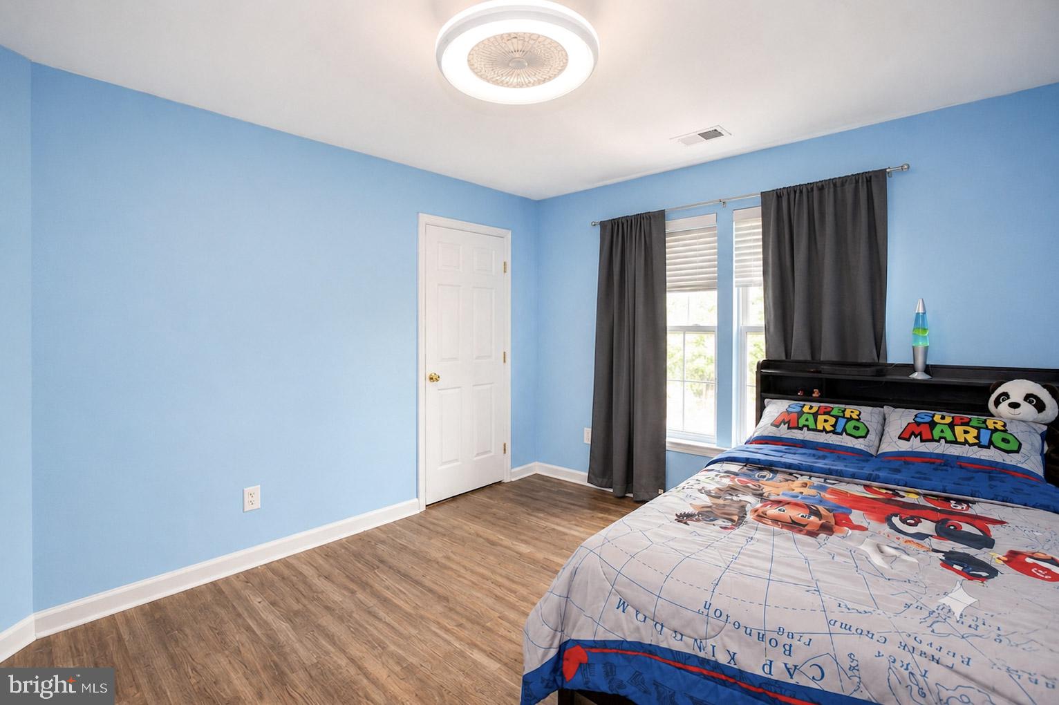 LOCUST HILL - Residential