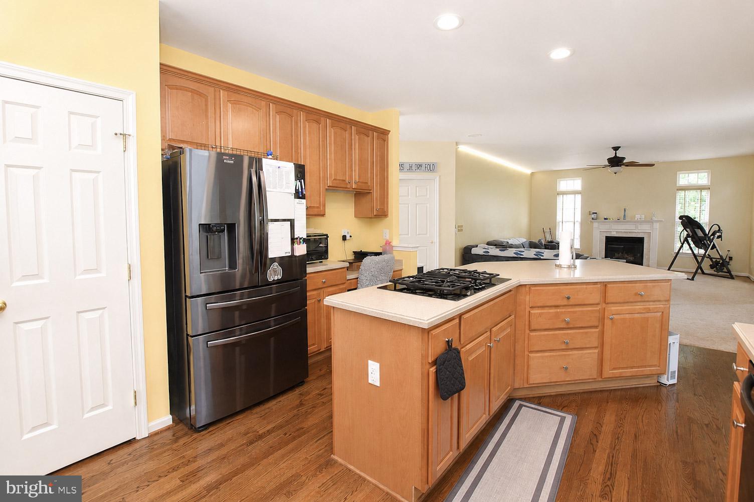 LOCUST HILL - Residential
