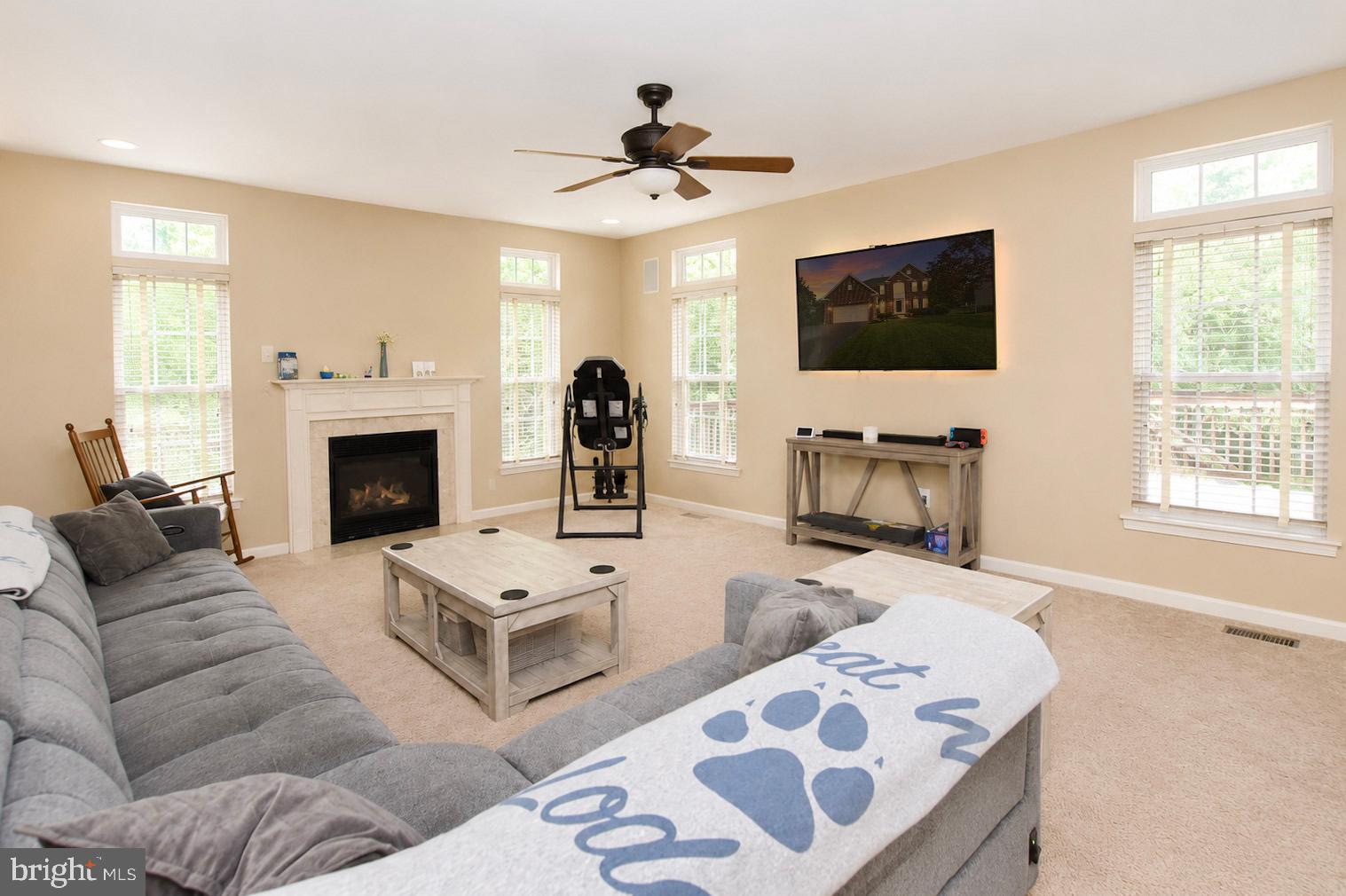LOCUST HILL - Residential