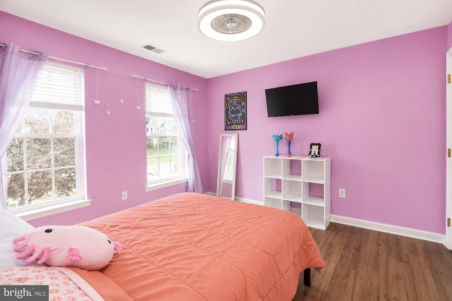 LOCUST HILL - Residential