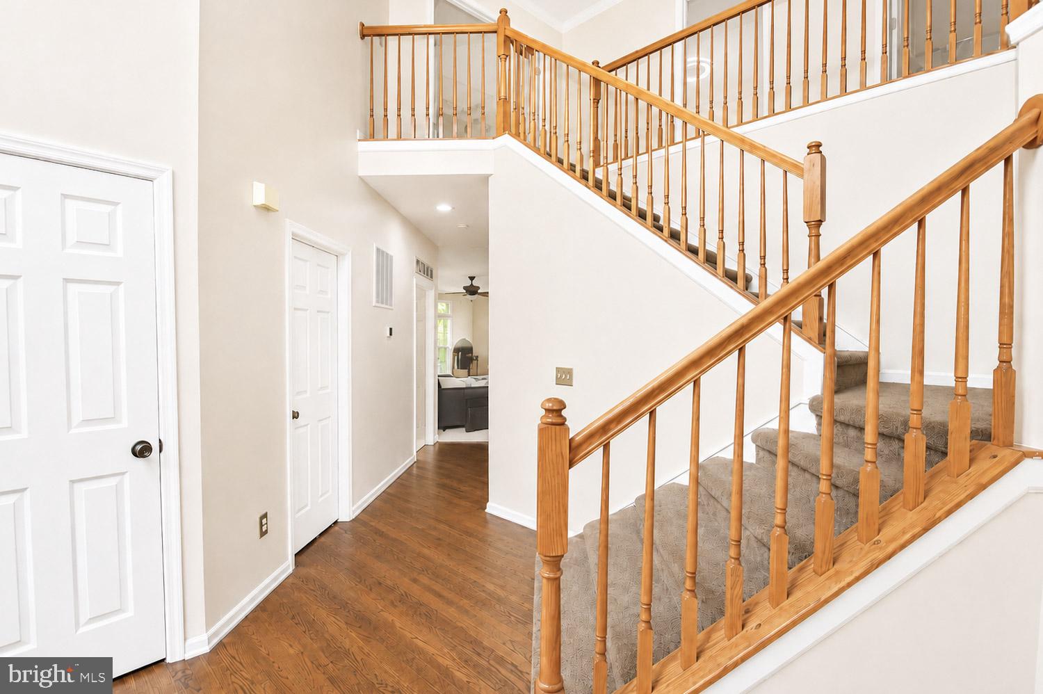 LOCUST HILL - Residential