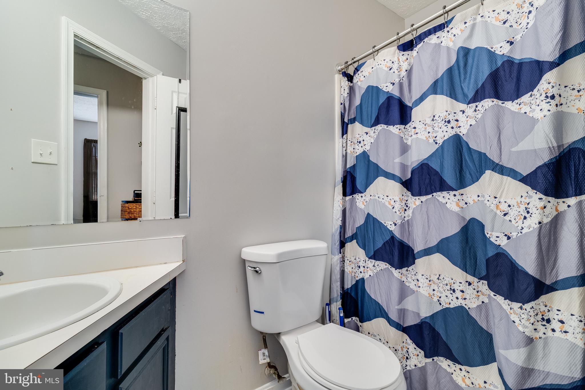 WESTBURY - Residential