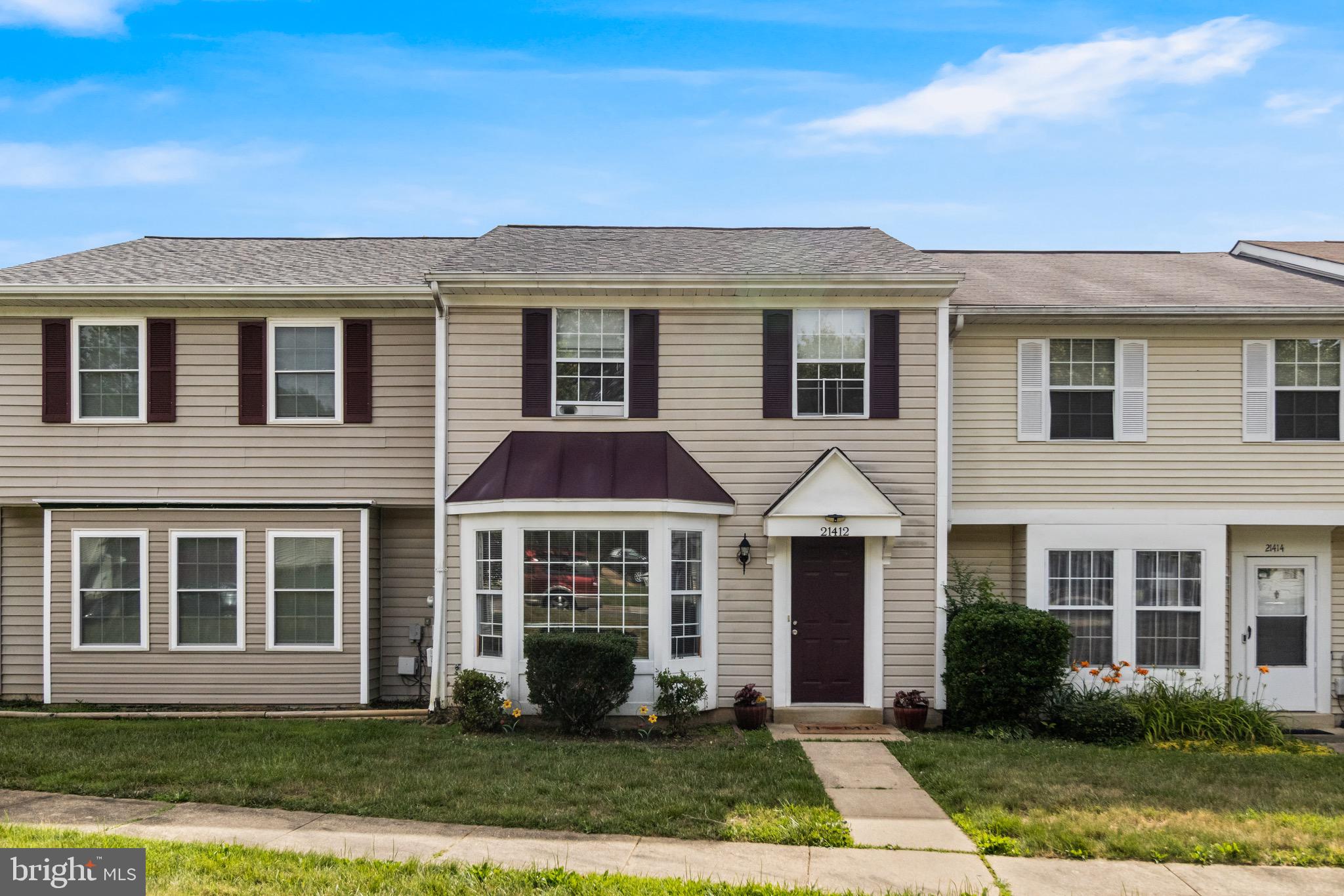 WESTBURY - Residential