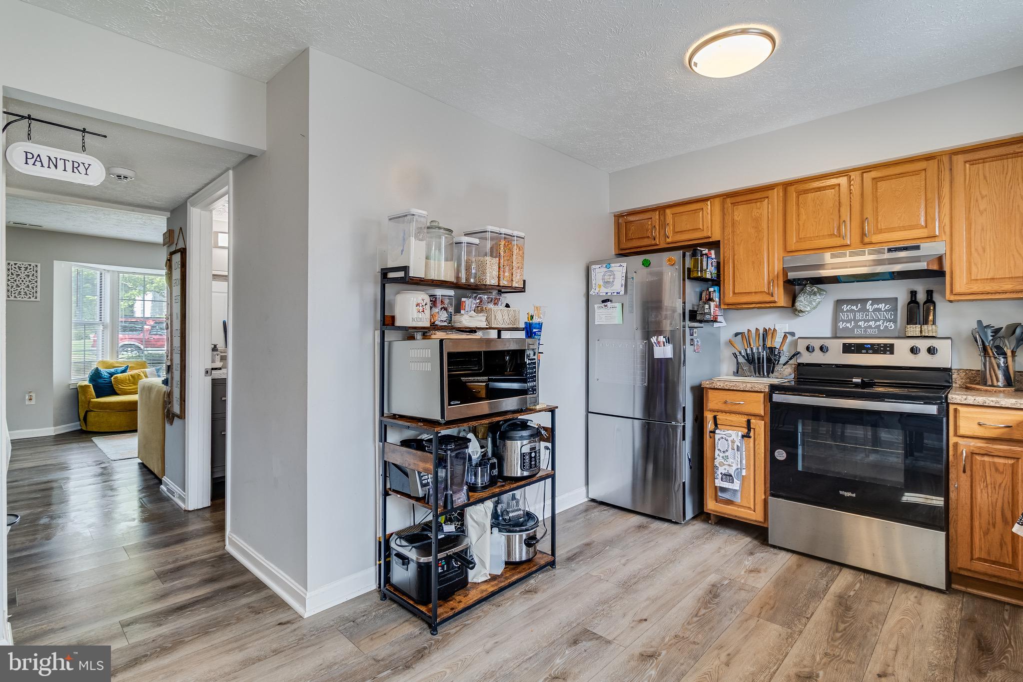 WESTBURY - Residential