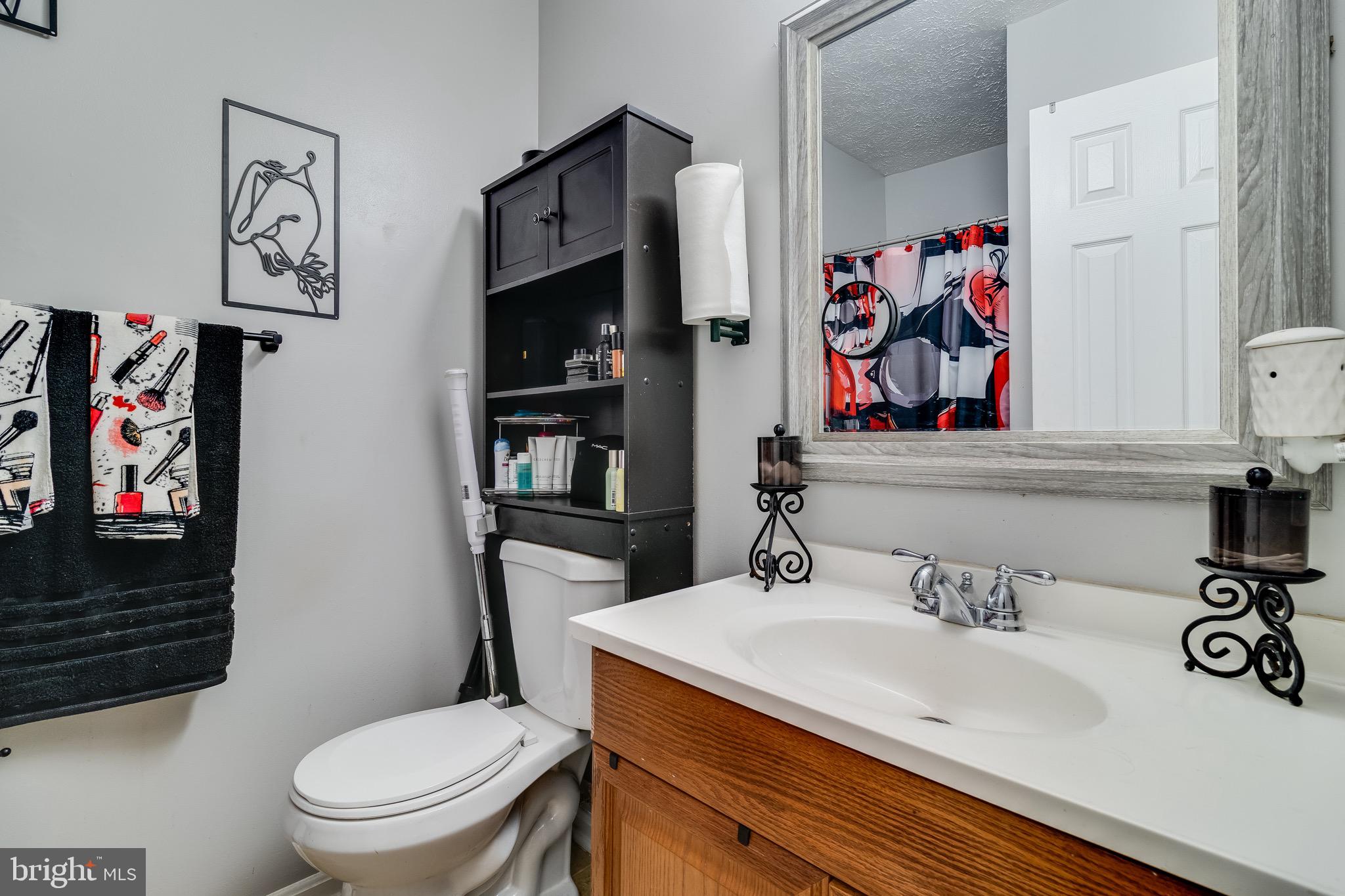 WESTBURY - Residential