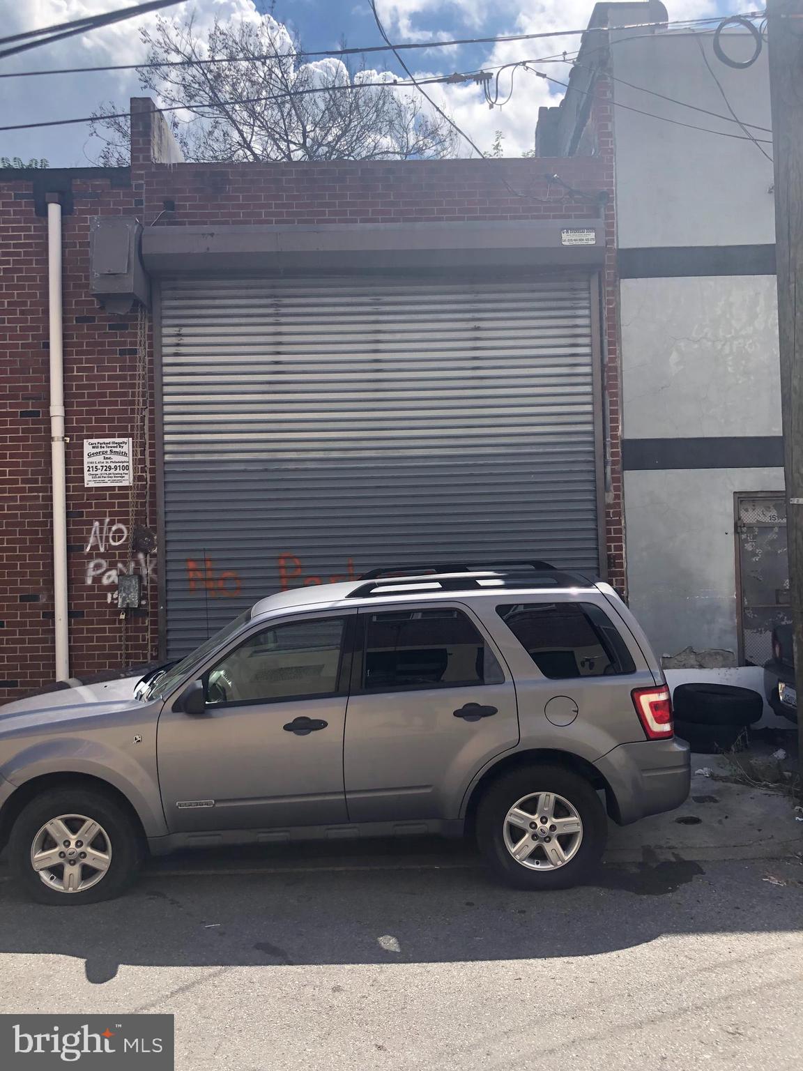 POINT BREEZE - Commercial Sale