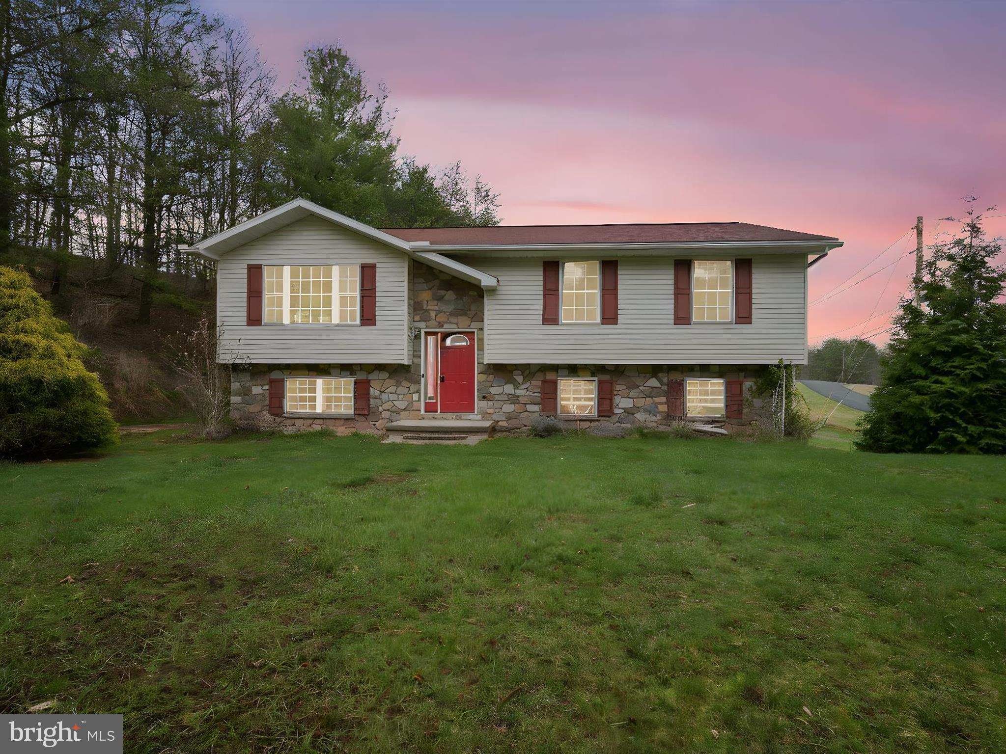 LAKE WYNONAH - Residential