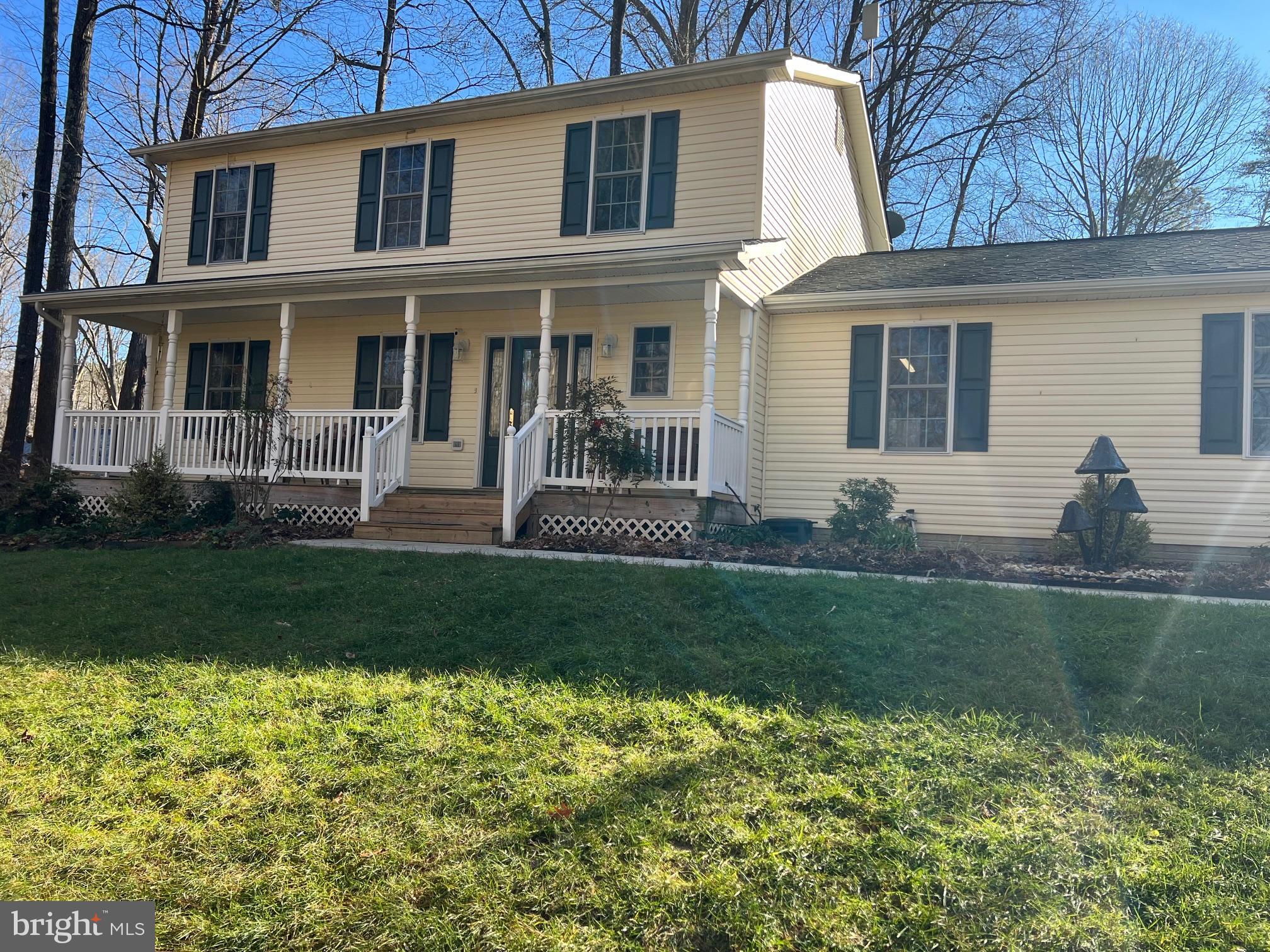 PRESIDENTIAL LAKES - Residential