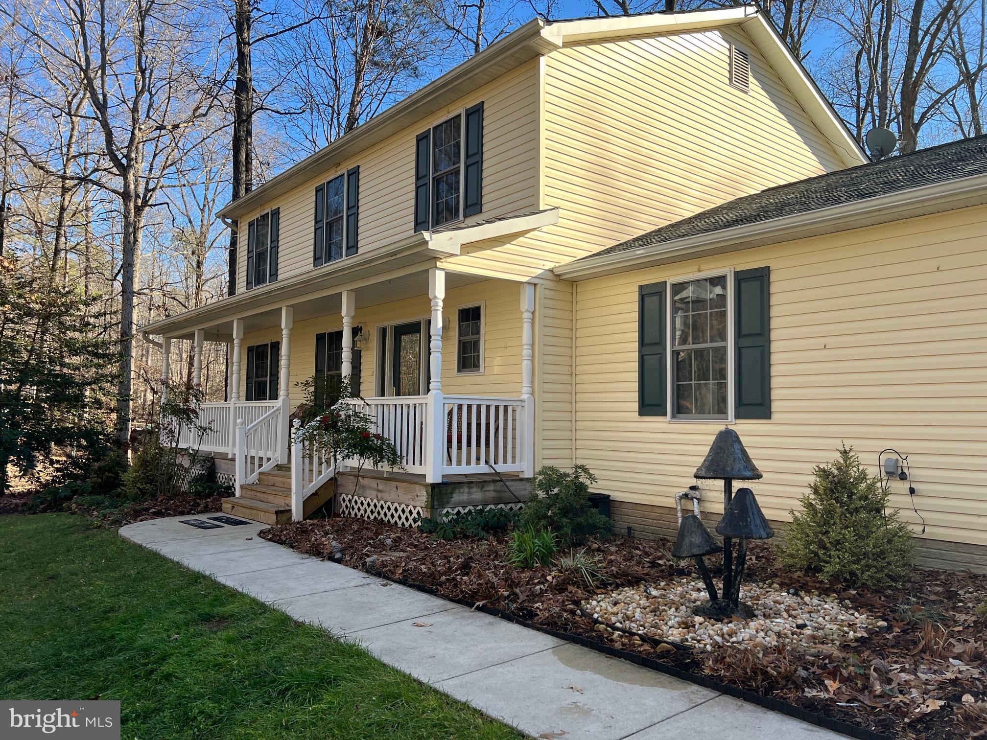 PRESIDENTIAL LAKES - Residential