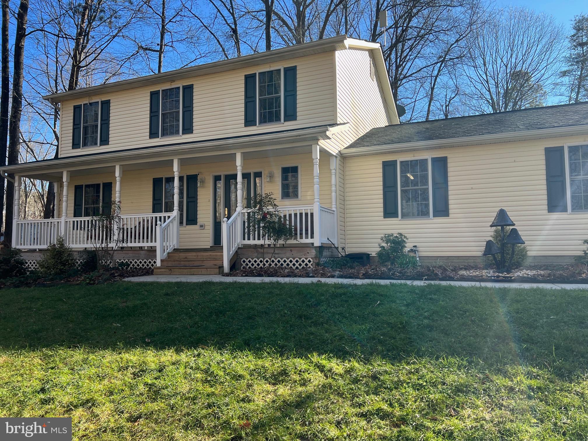 PRESIDENTIAL LAKES - Residential