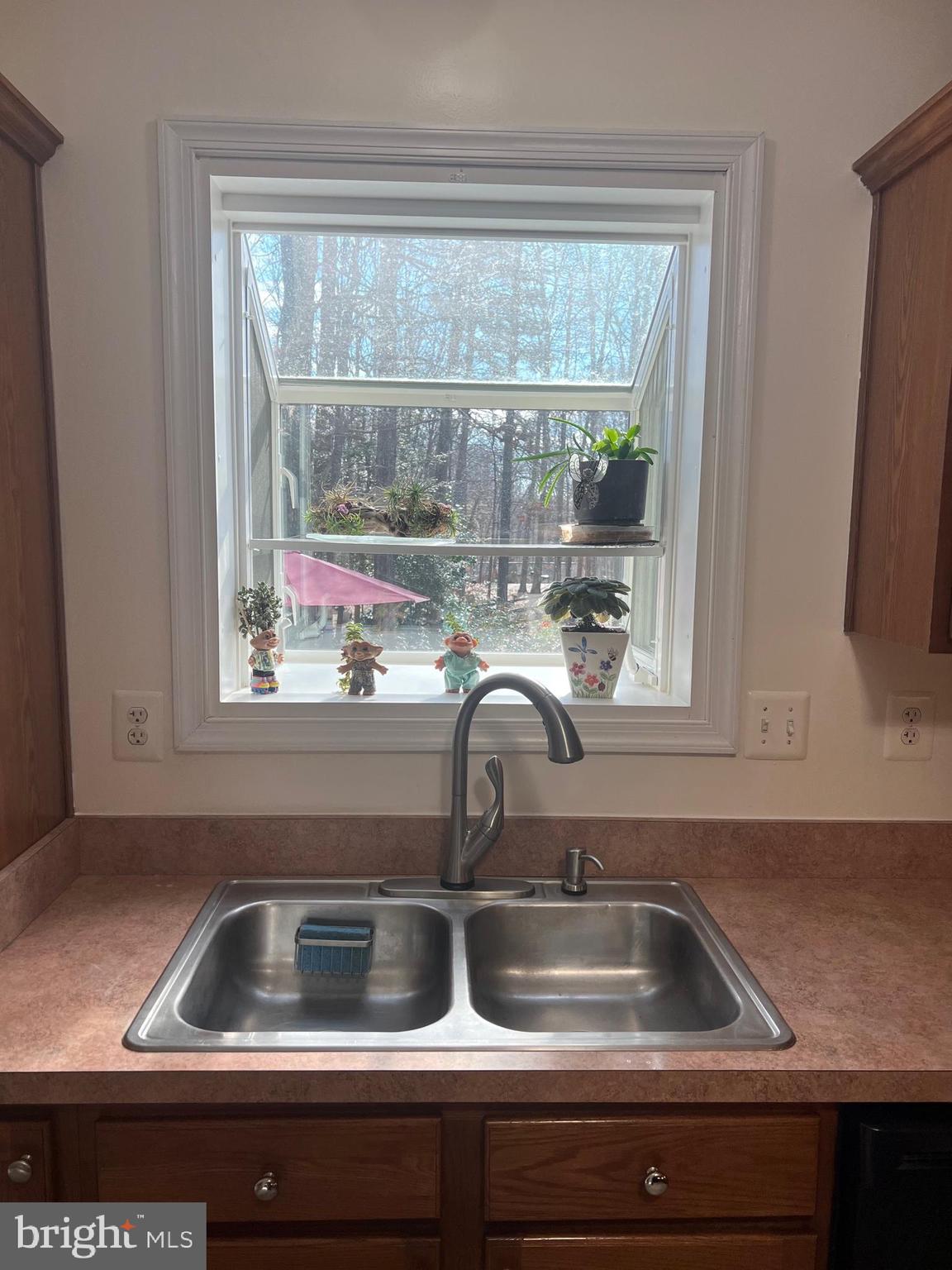 PRESIDENTIAL LAKES - Residential