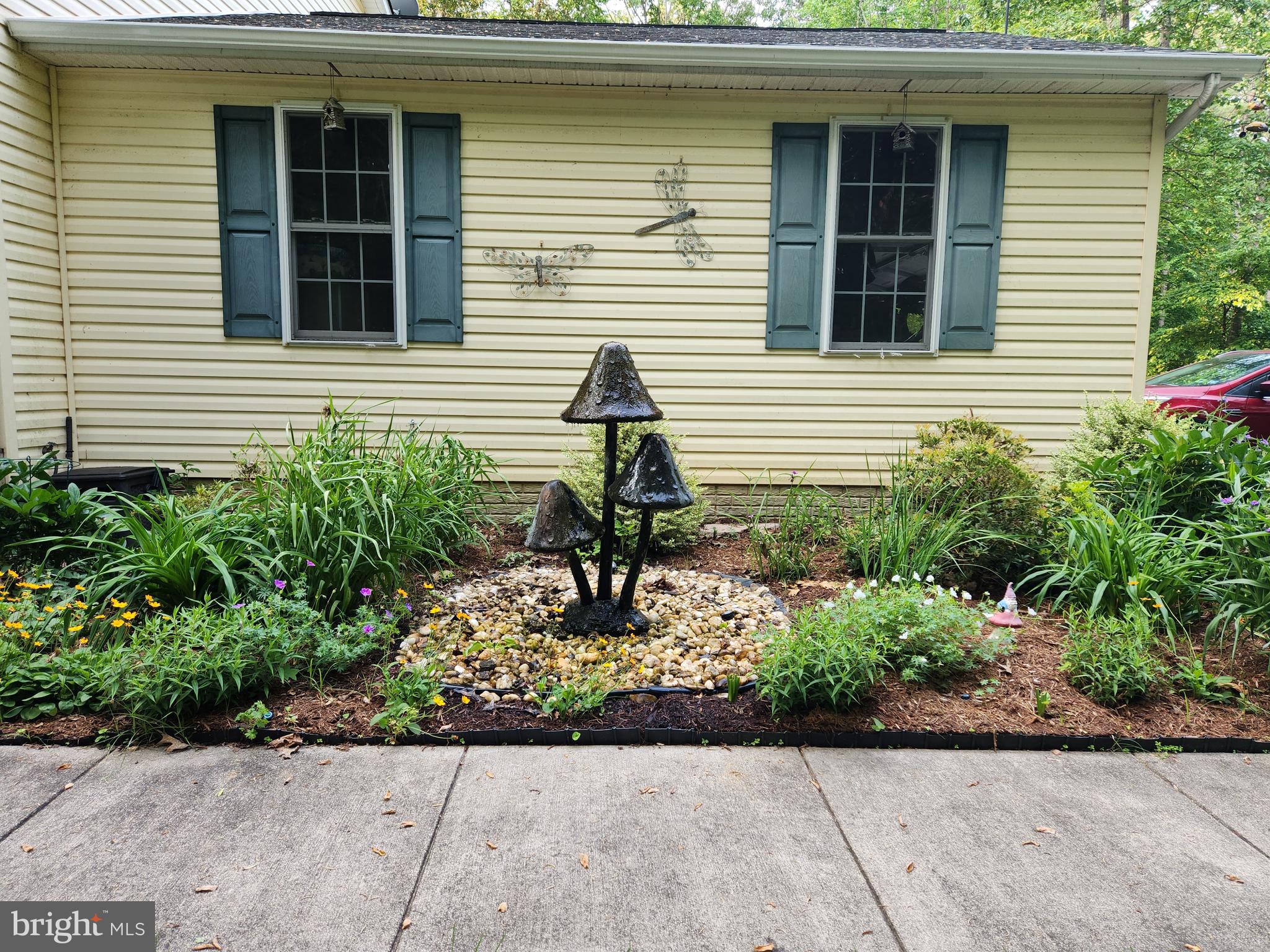 PRESIDENTIAL LAKES - Residential