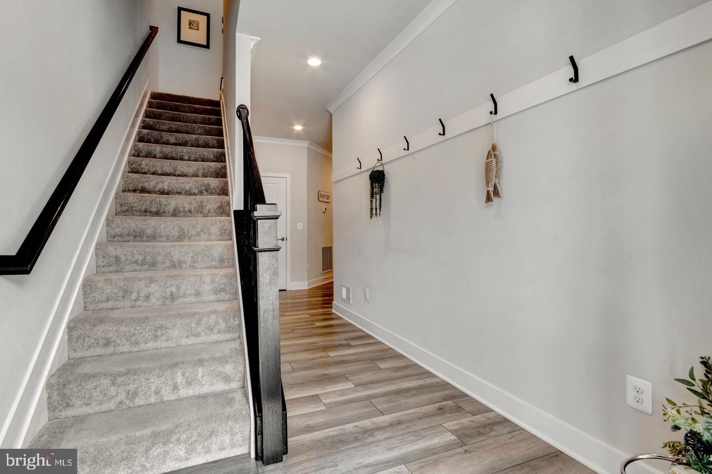 VILLAS AT WALDEN - Residential