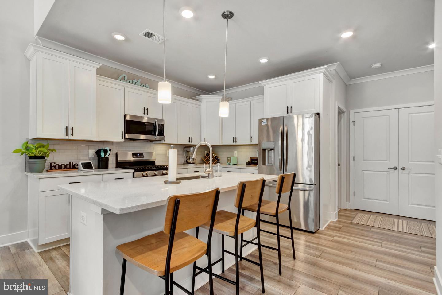VILLAS AT WALDEN - Residential