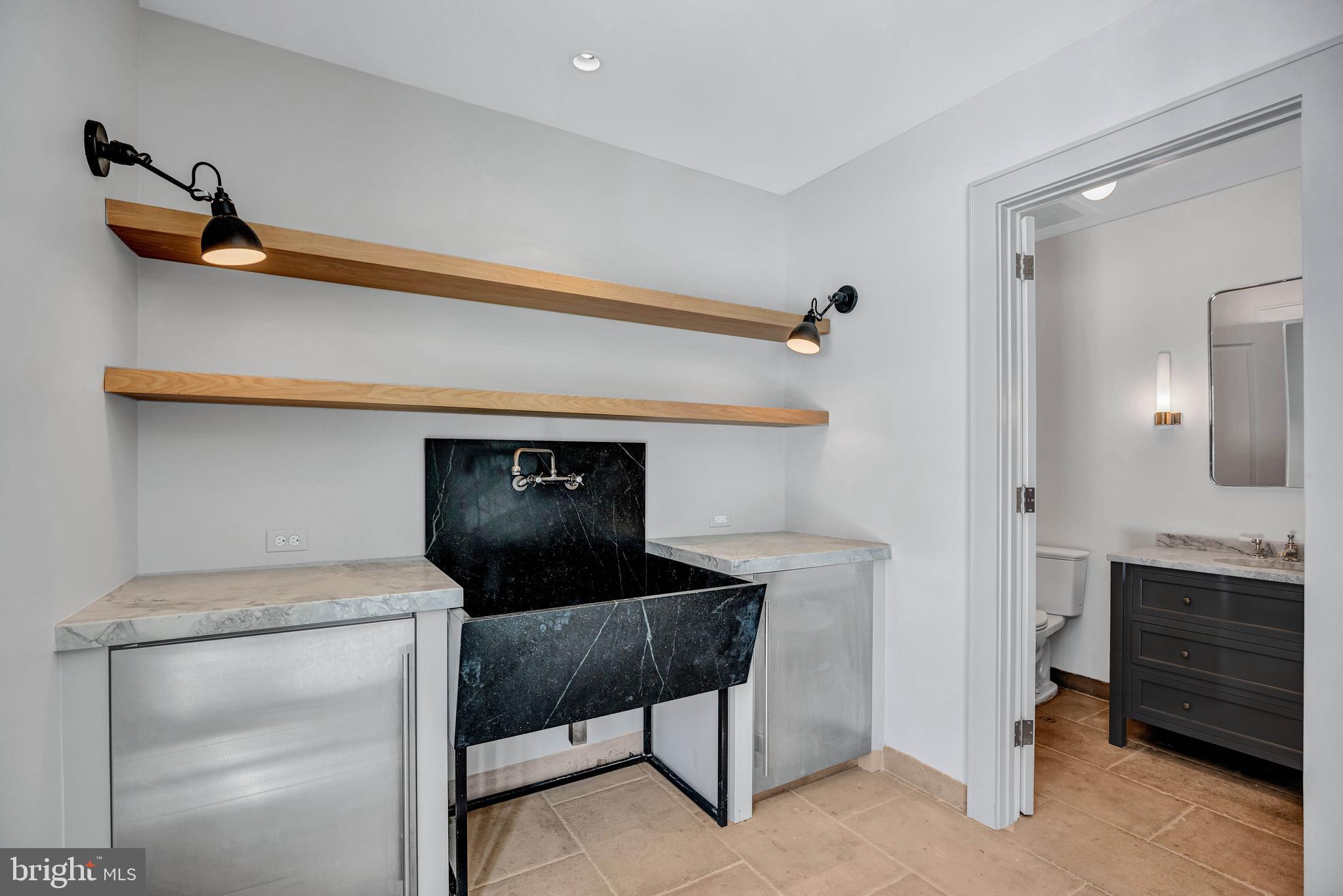 BRADLEY WOODS - Residential