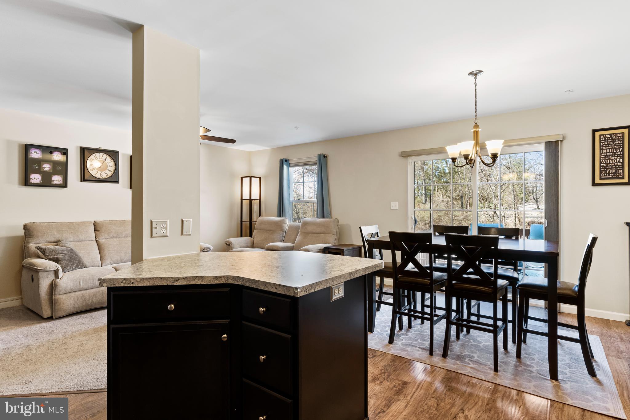 LOCUST RUN - Residential