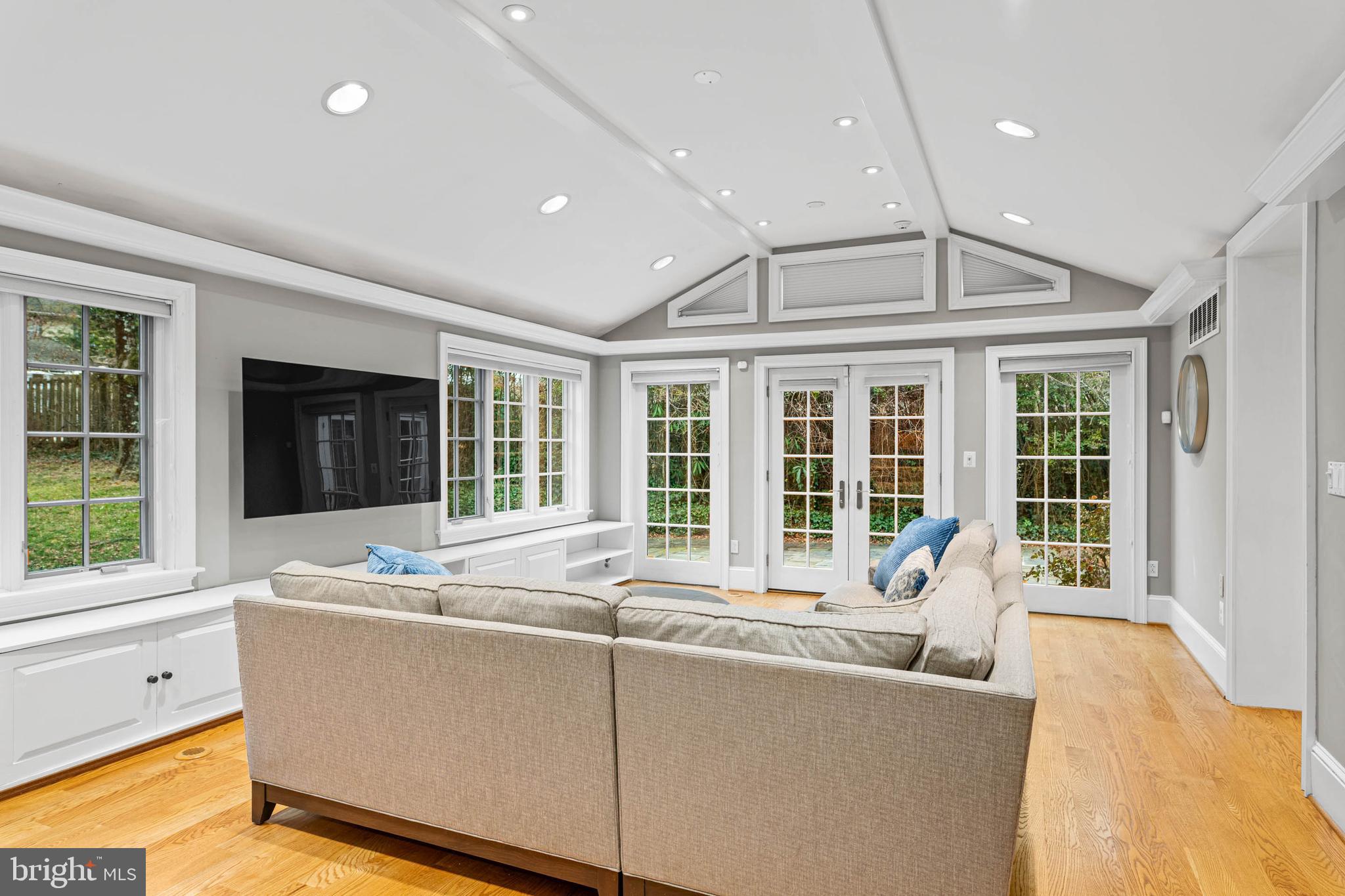ARDMORE - Residential