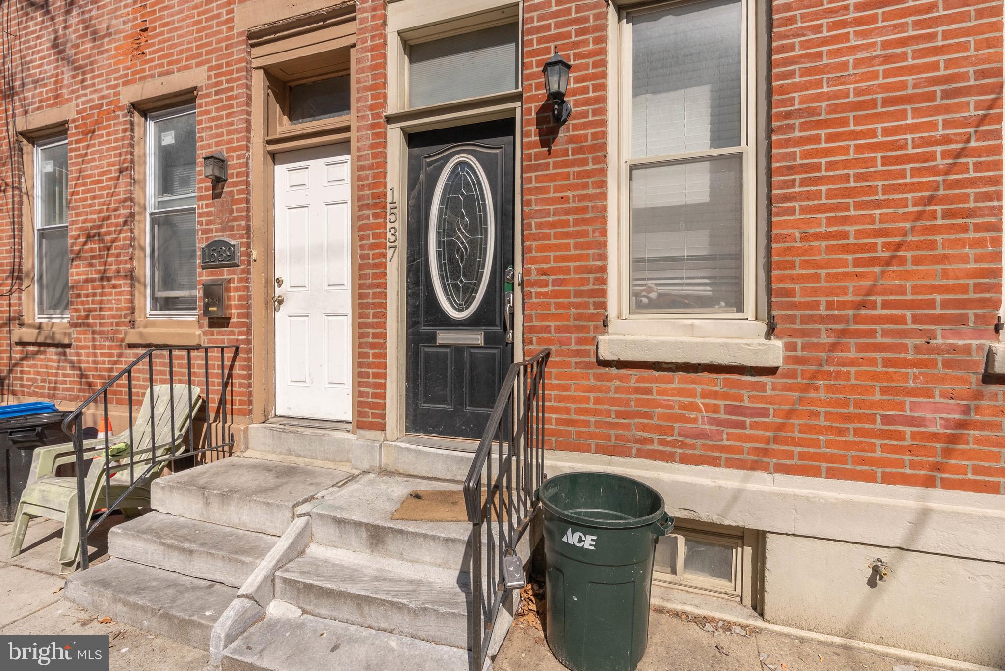 FAIRMOUNT - Residential