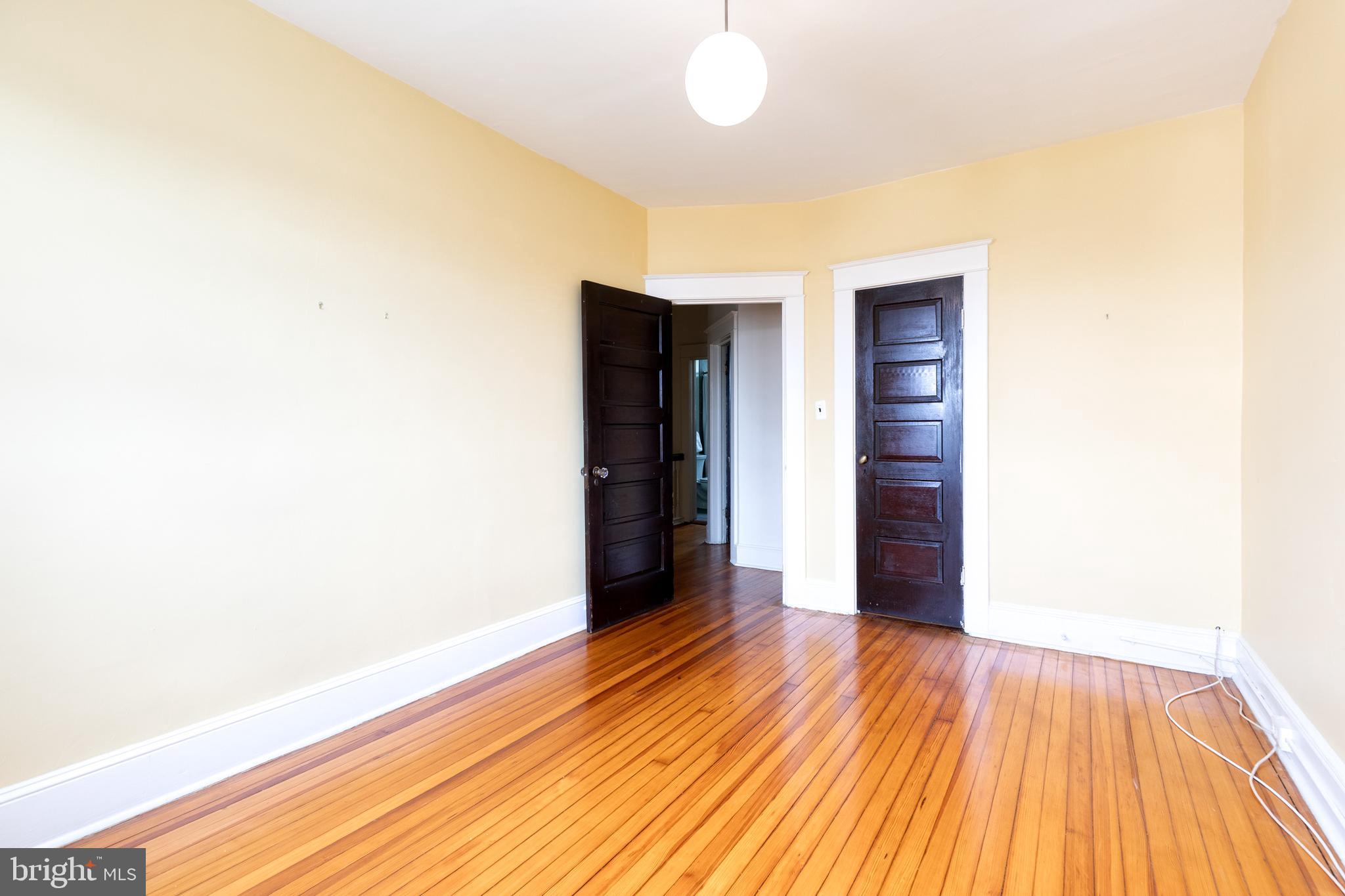 MEDFIELD - Residential