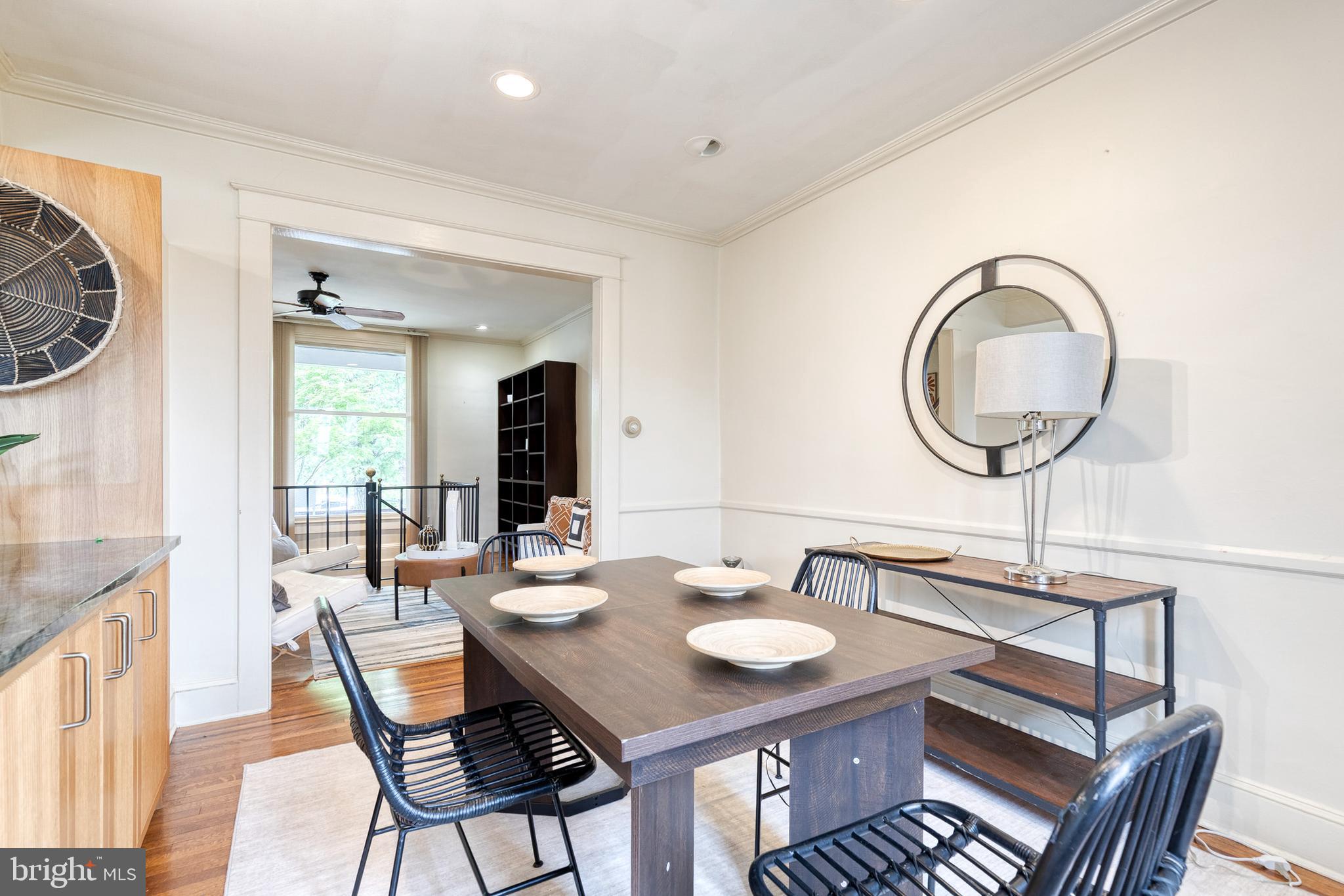 MEDFIELD - Residential
