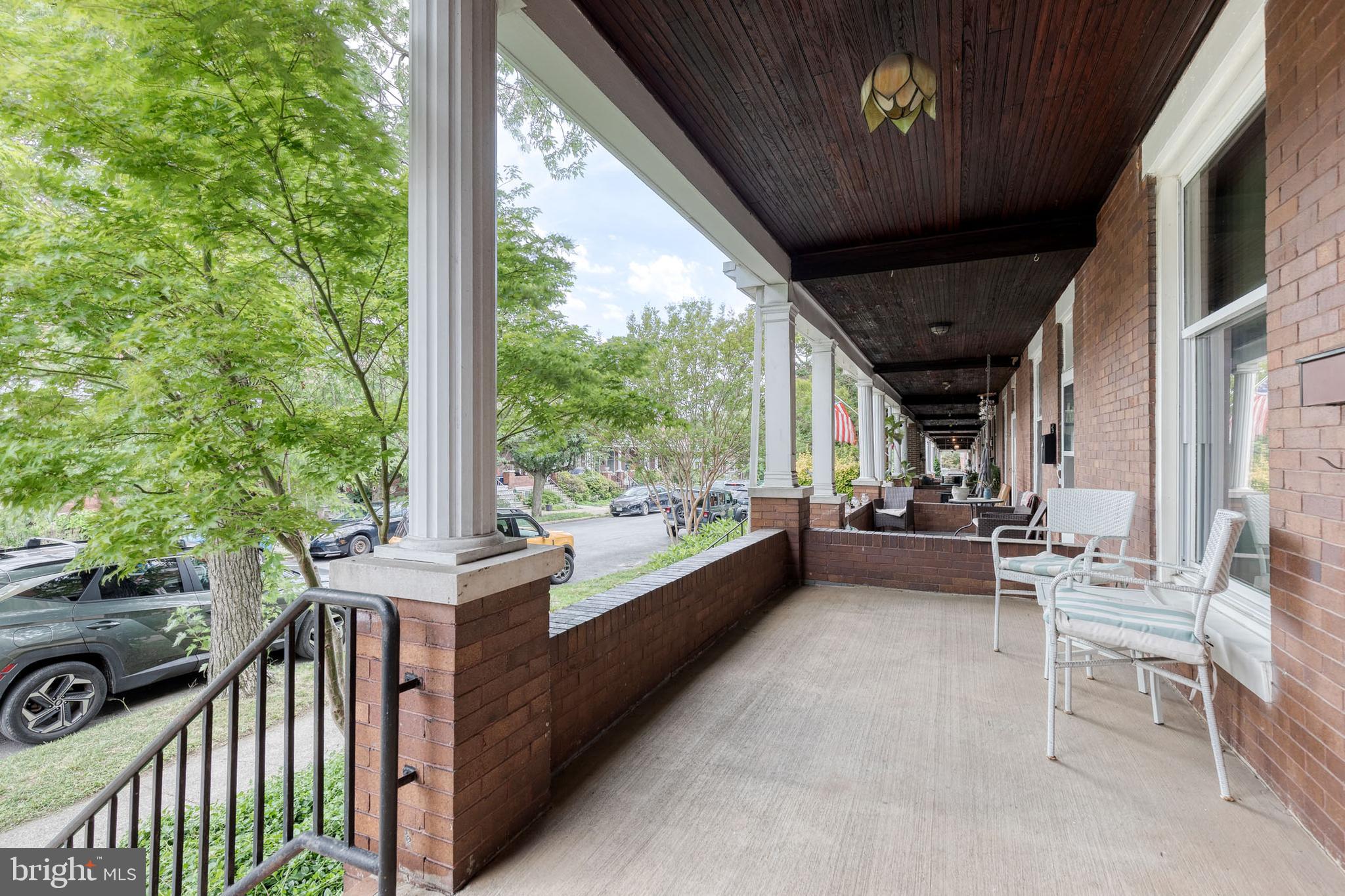 MEDFIELD - Residential