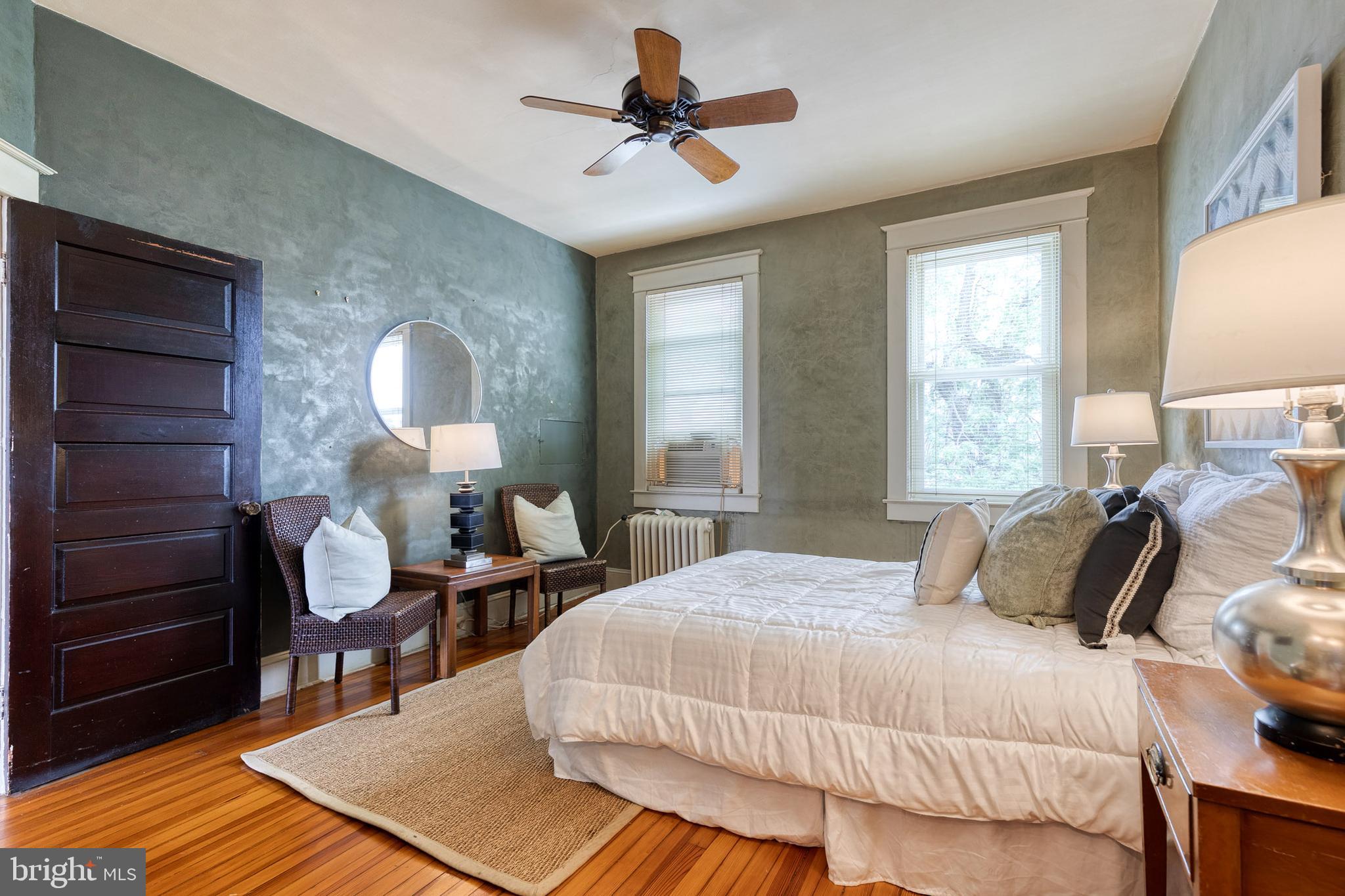 MEDFIELD - Residential