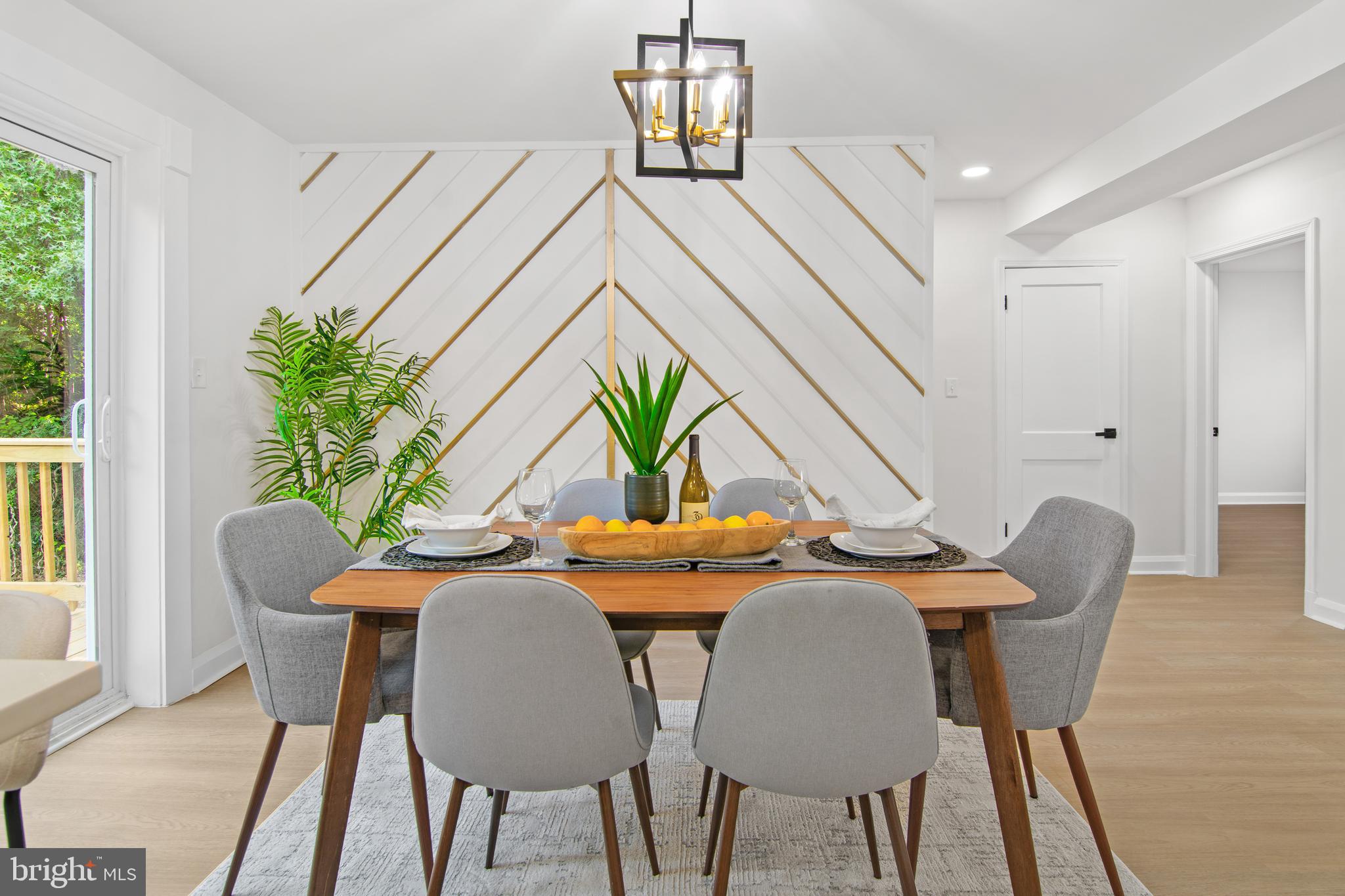 HILLENDALE PARK - Residential