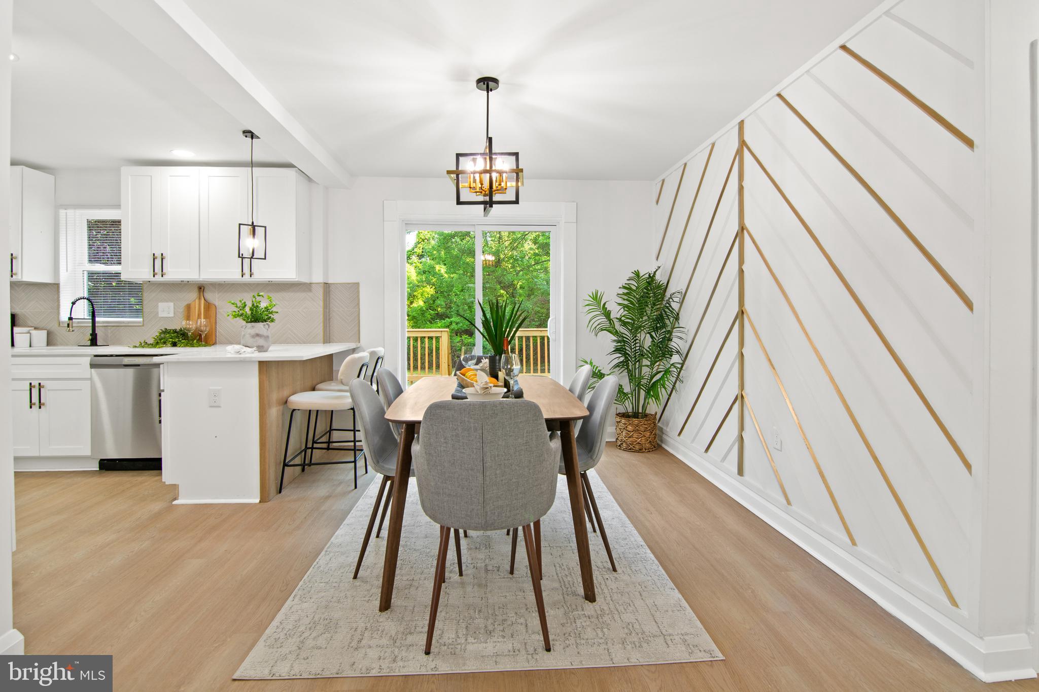 HILLENDALE PARK - Residential