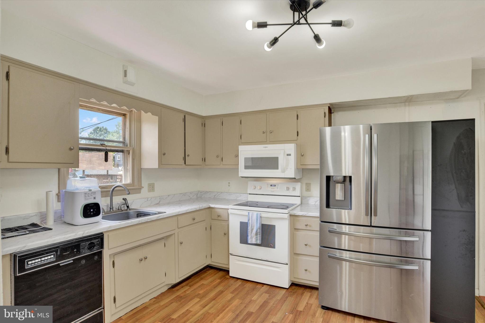 KIM ACRES - Residential
