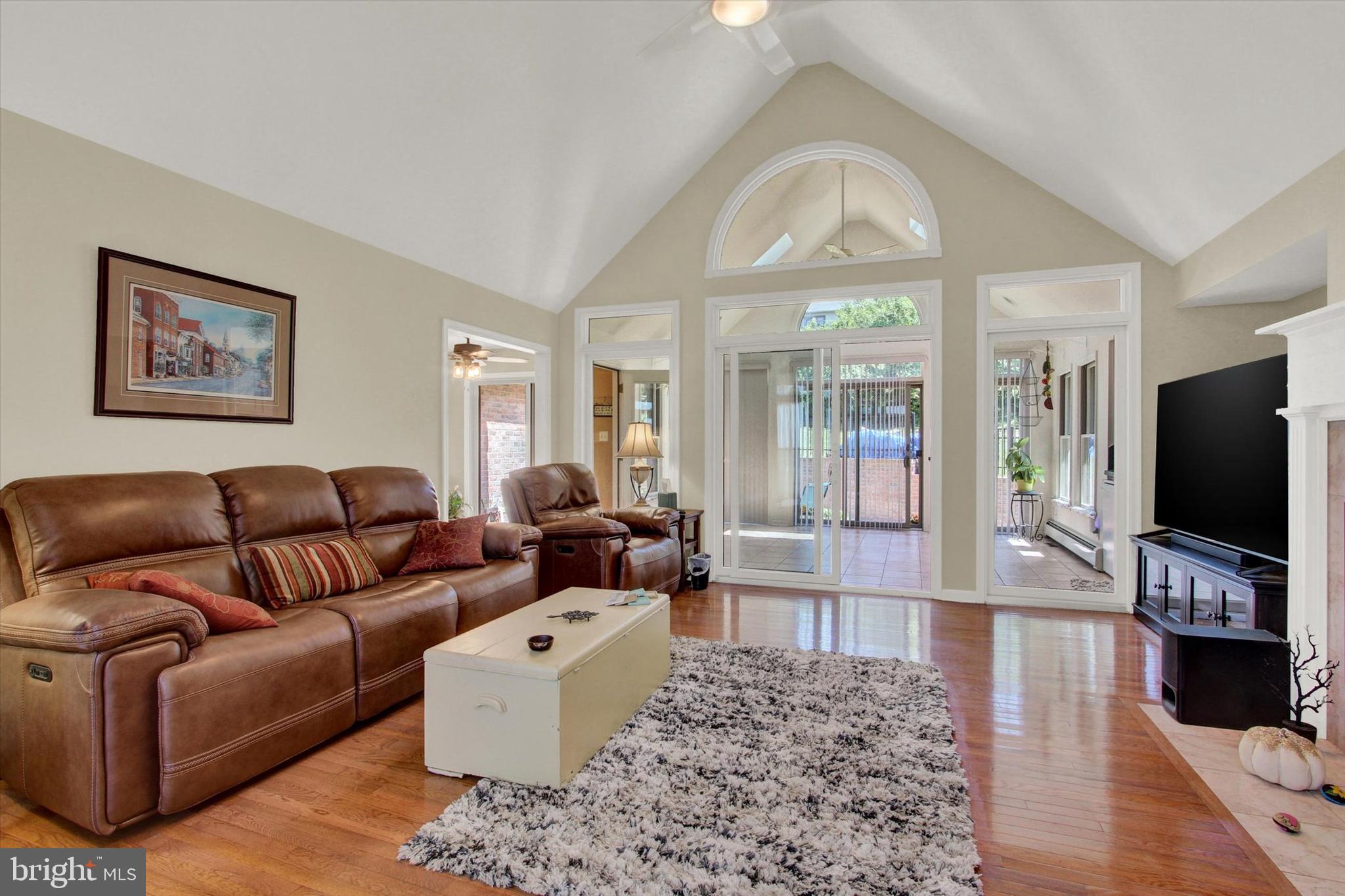 VISTA HEIGHTS - Residential