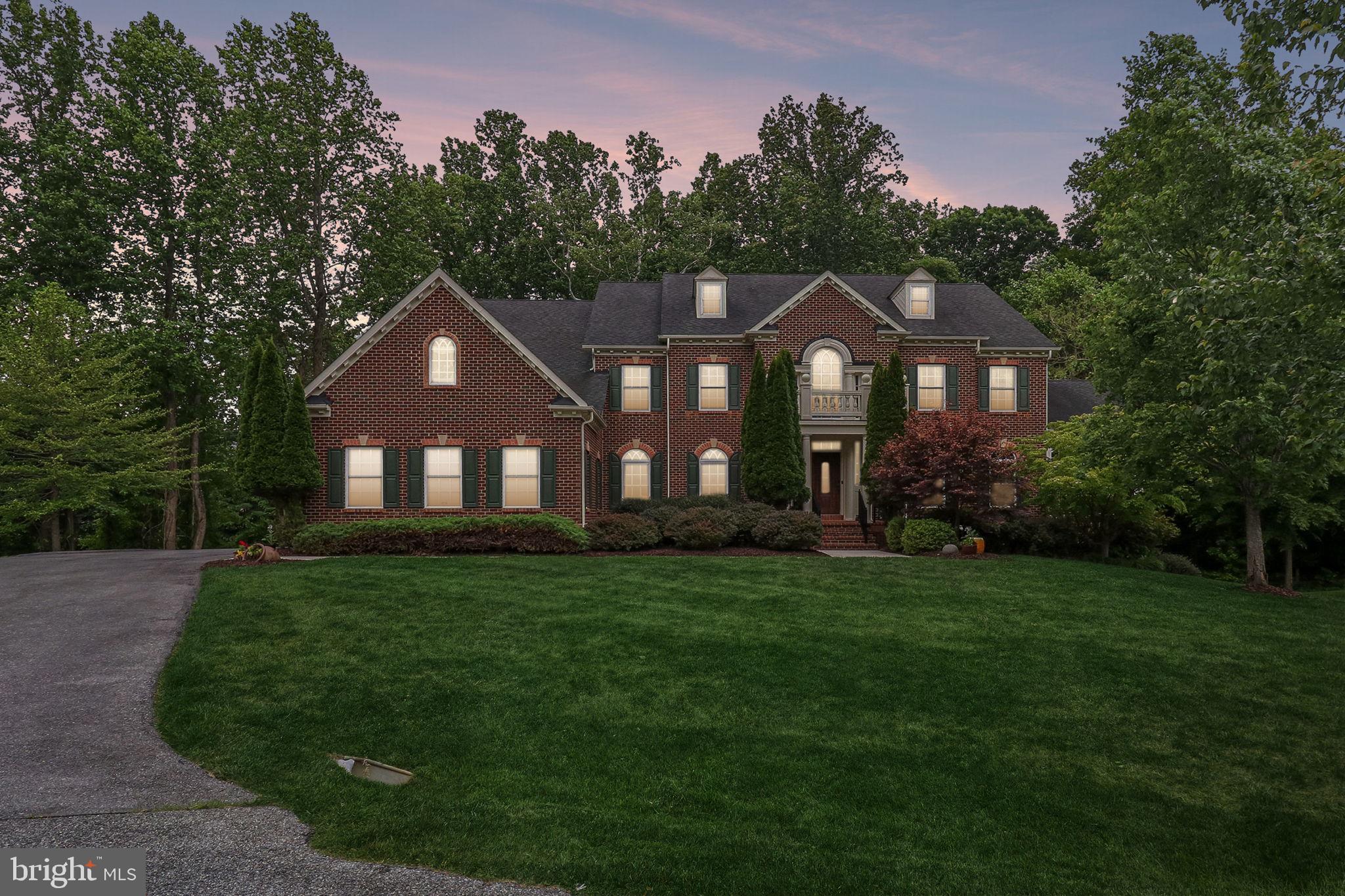 OAK CREEK CLUB - Residential