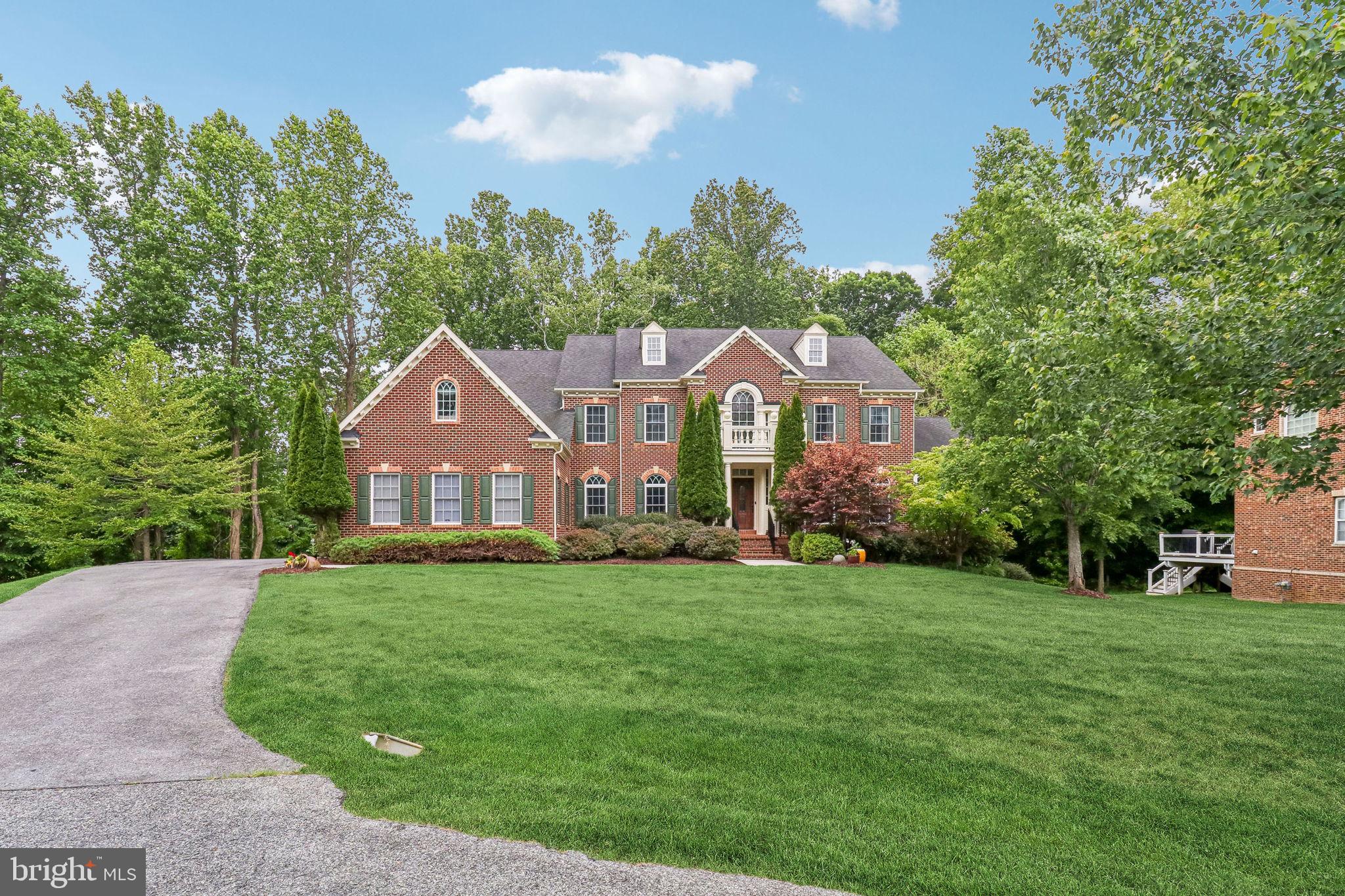OAK CREEK CLUB - Residential